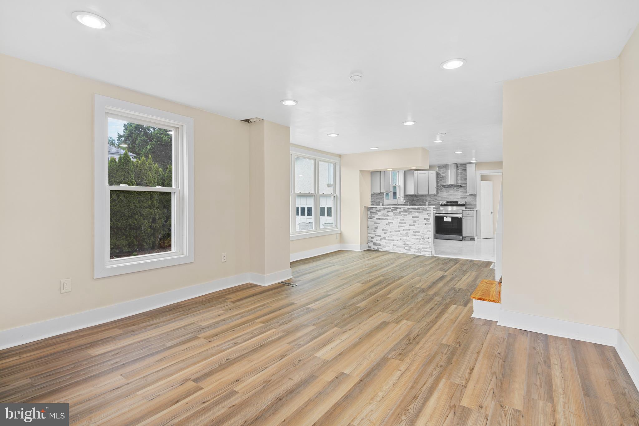 CHURCHVILLE MANOR - Residential Lease