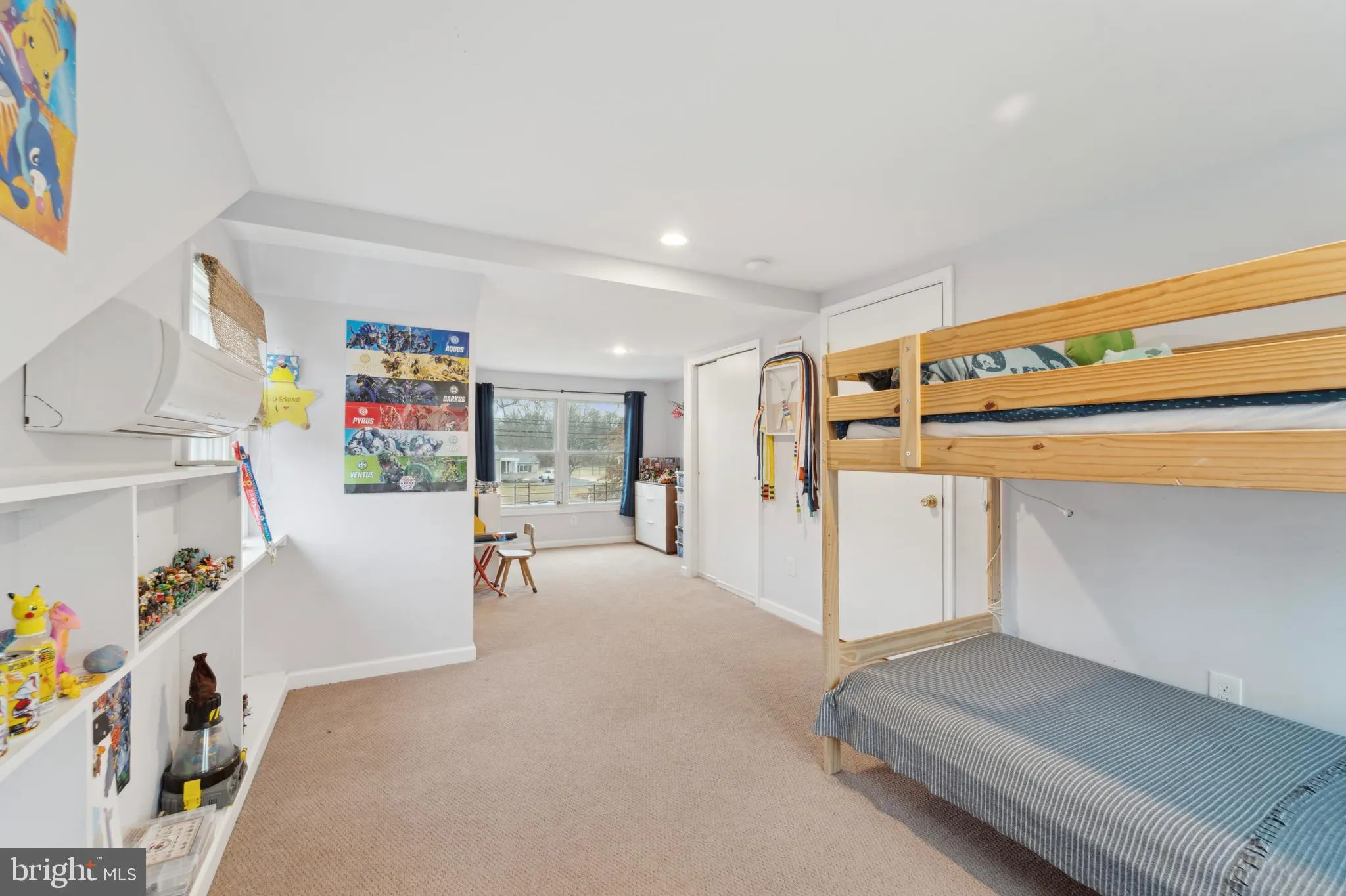 Pennington, New Jersey 08534, United States, 3 Bedrooms Bedrooms, ,2 BathroomsBathrooms,Residential,Pending,92412