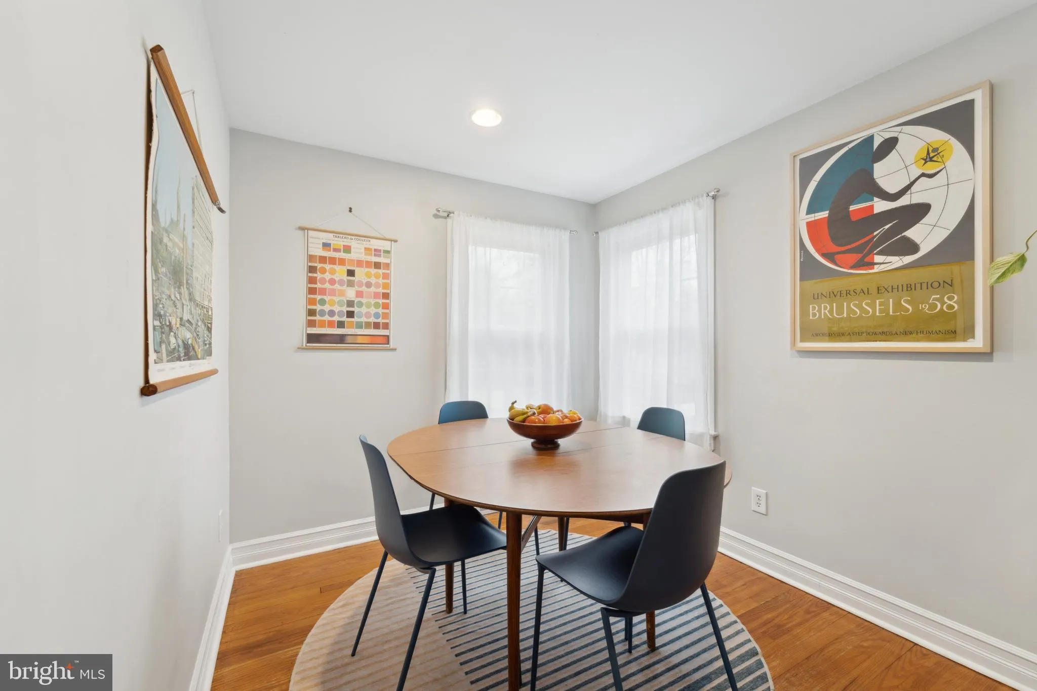 Pennington, New Jersey 08534, United States, 3 Bedrooms Bedrooms, ,2 BathroomsBathrooms,Residential,Pending,92412