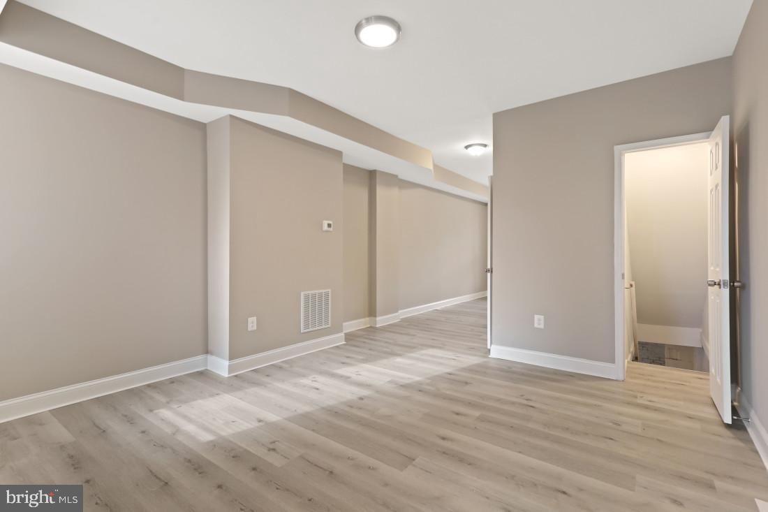 BIDDLE STREET - Residential