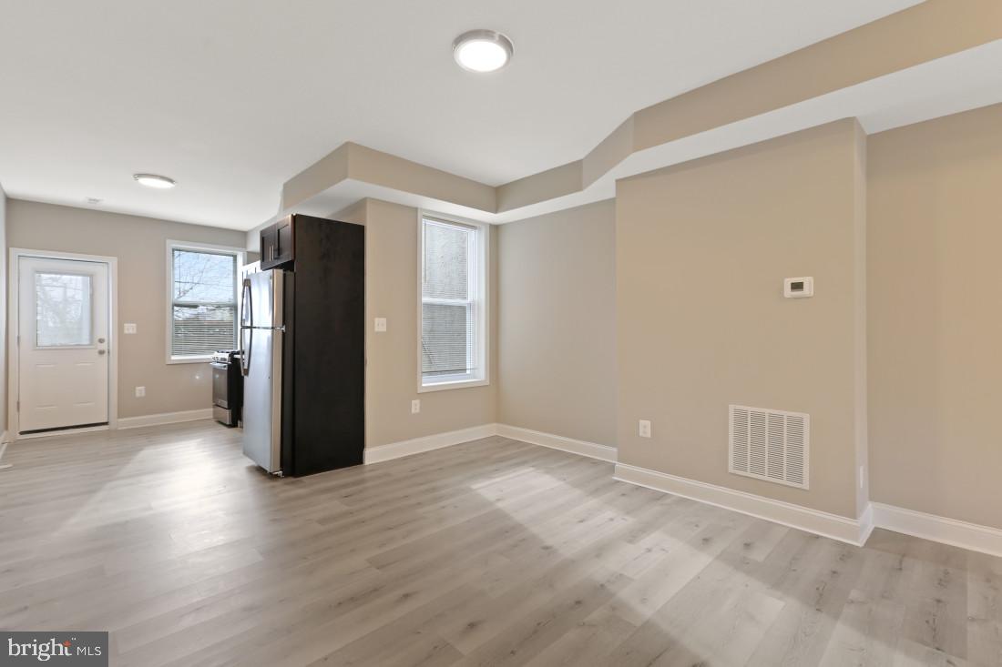 BIDDLE STREET - Residential