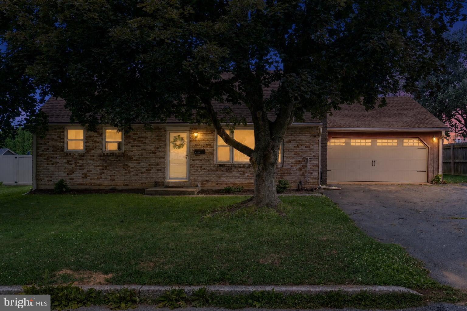1331 E WALNUT STREET