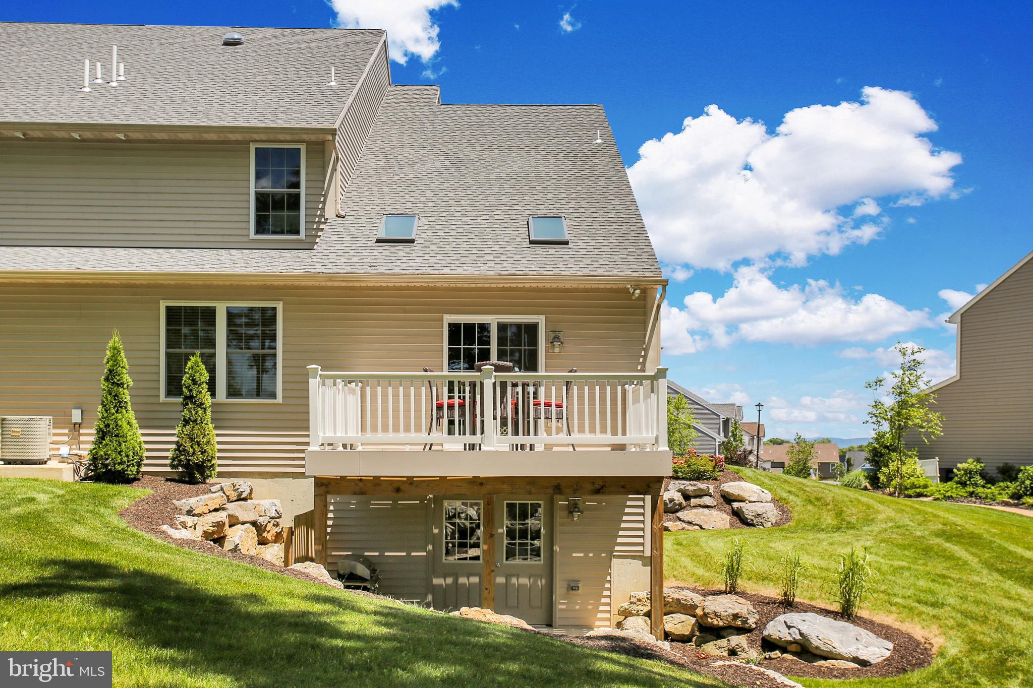 GREEN VALLEY WEST - Residential