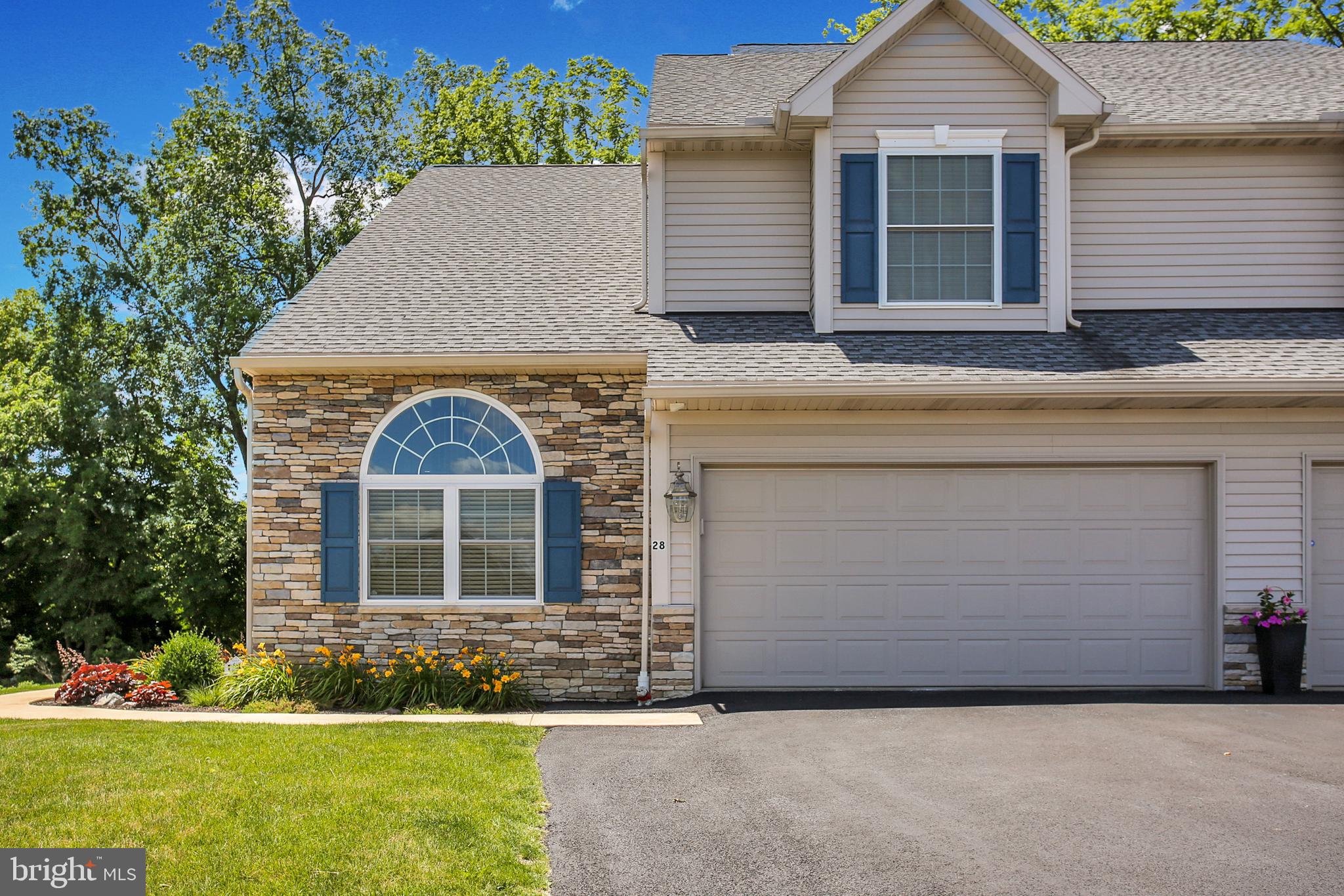 GREEN VALLEY WEST - Residential