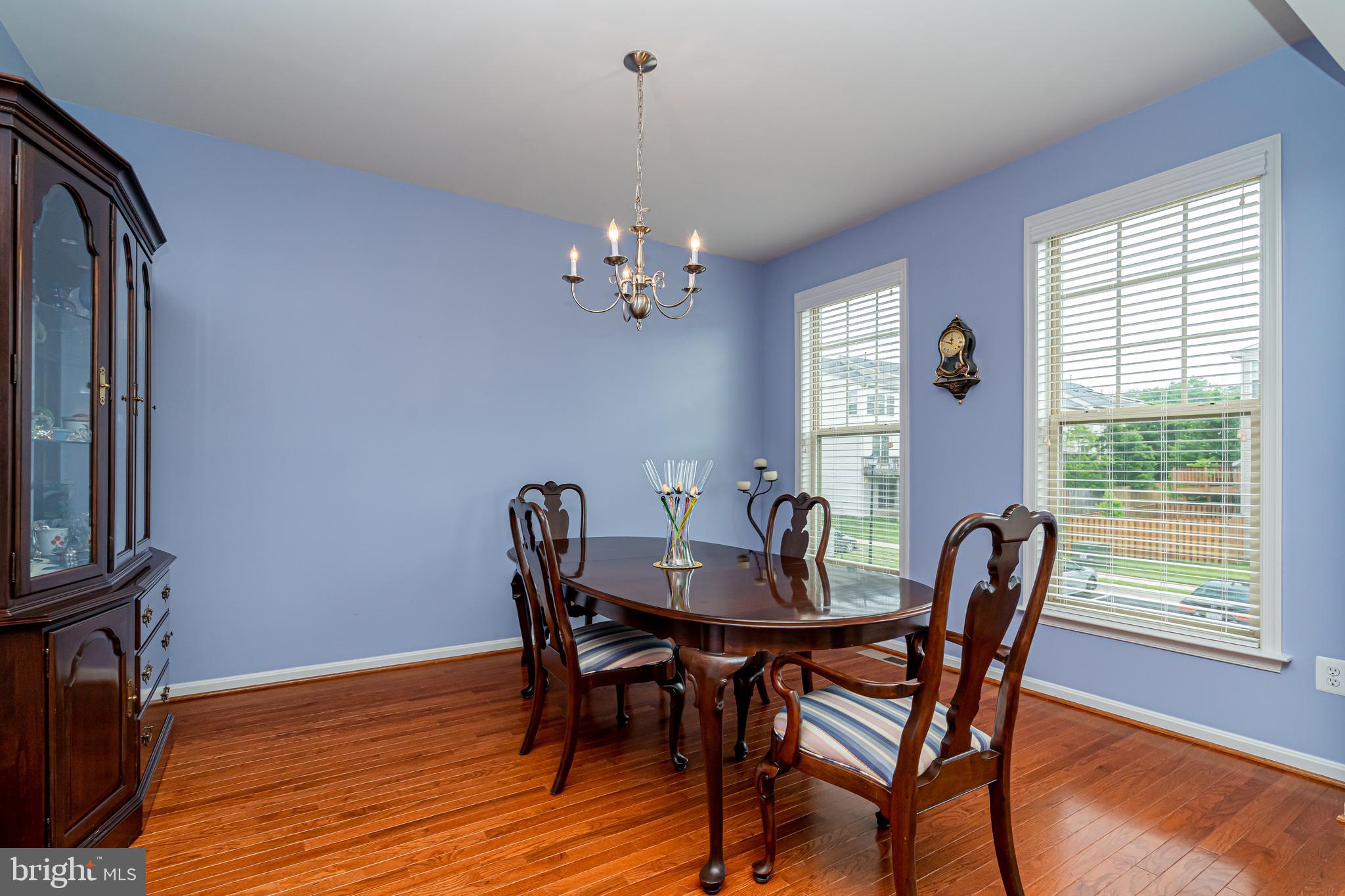 ALEXANDERS CHASE - Residential