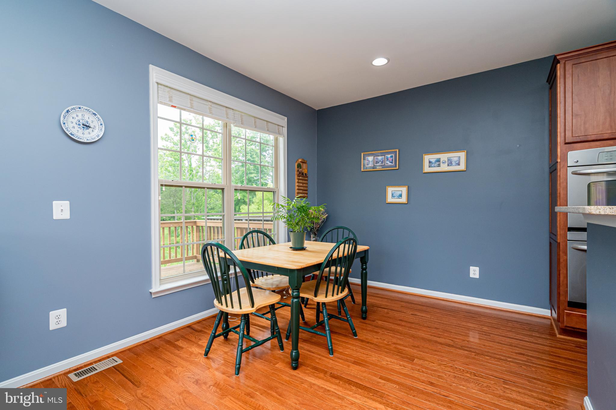 ALEXANDERS CHASE - Residential