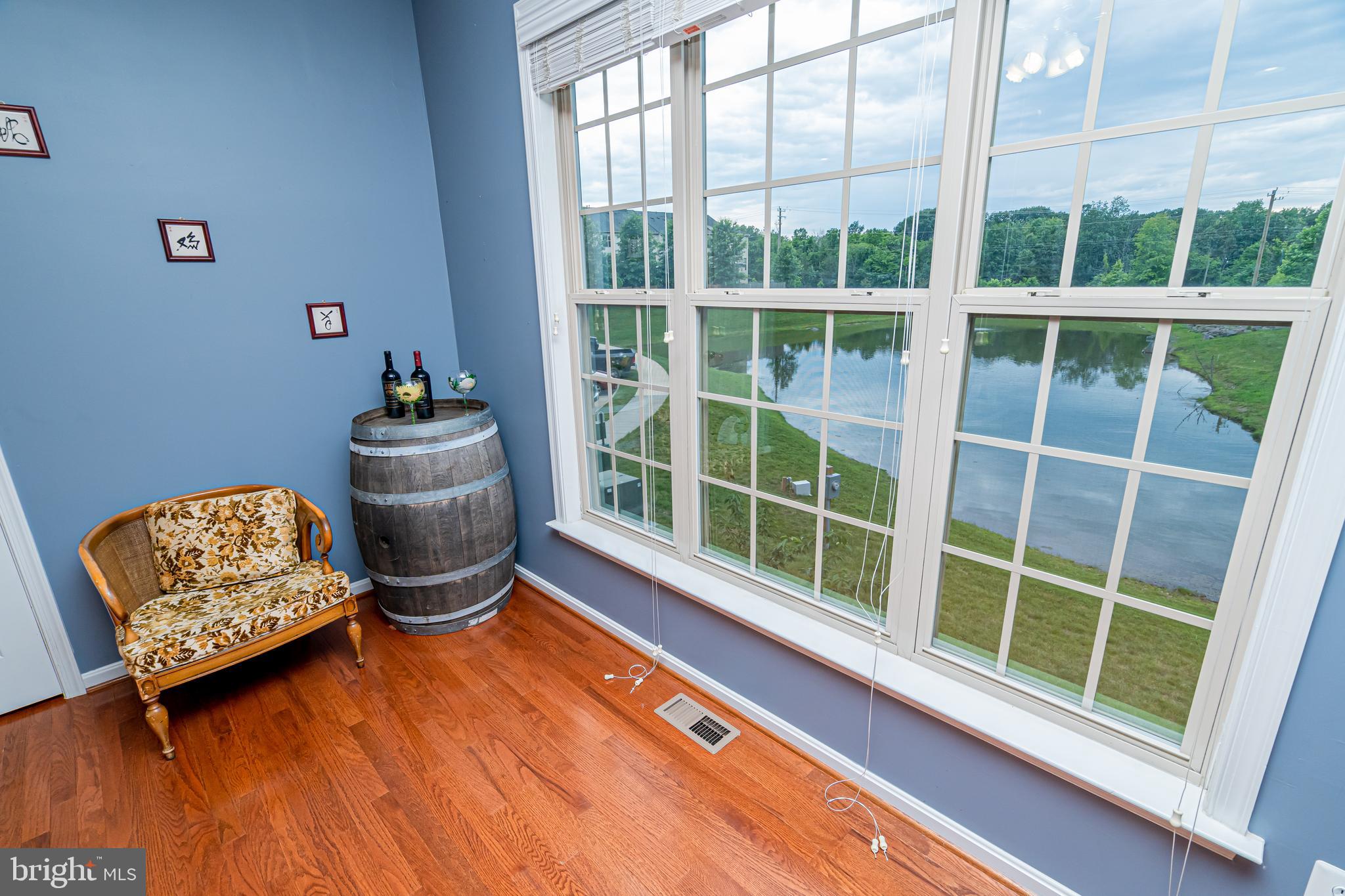 ALEXANDERS CHASE - Residential