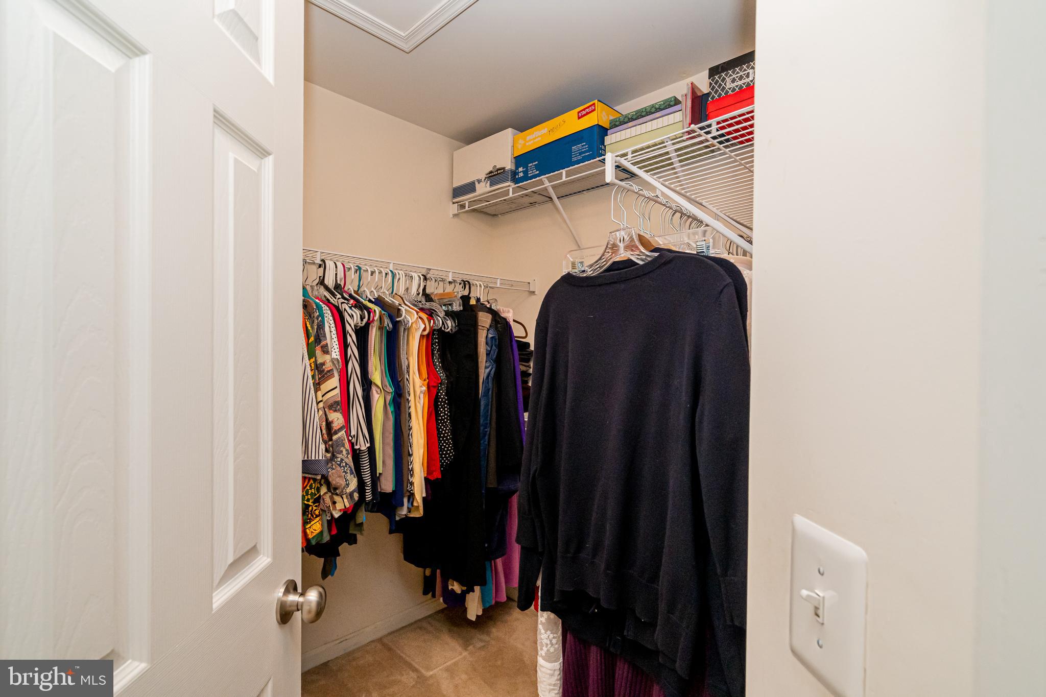 ALEXANDERS CHASE - Residential