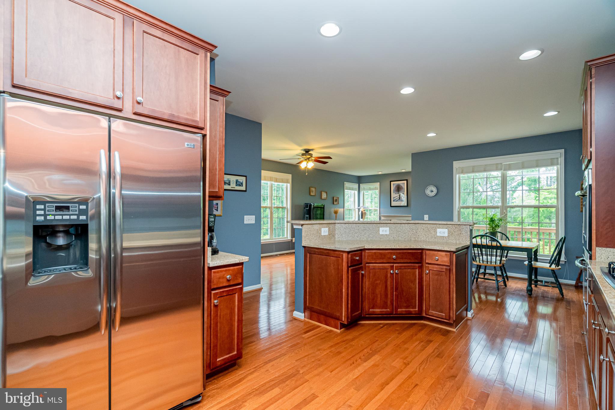 ALEXANDERS CHASE - Residential