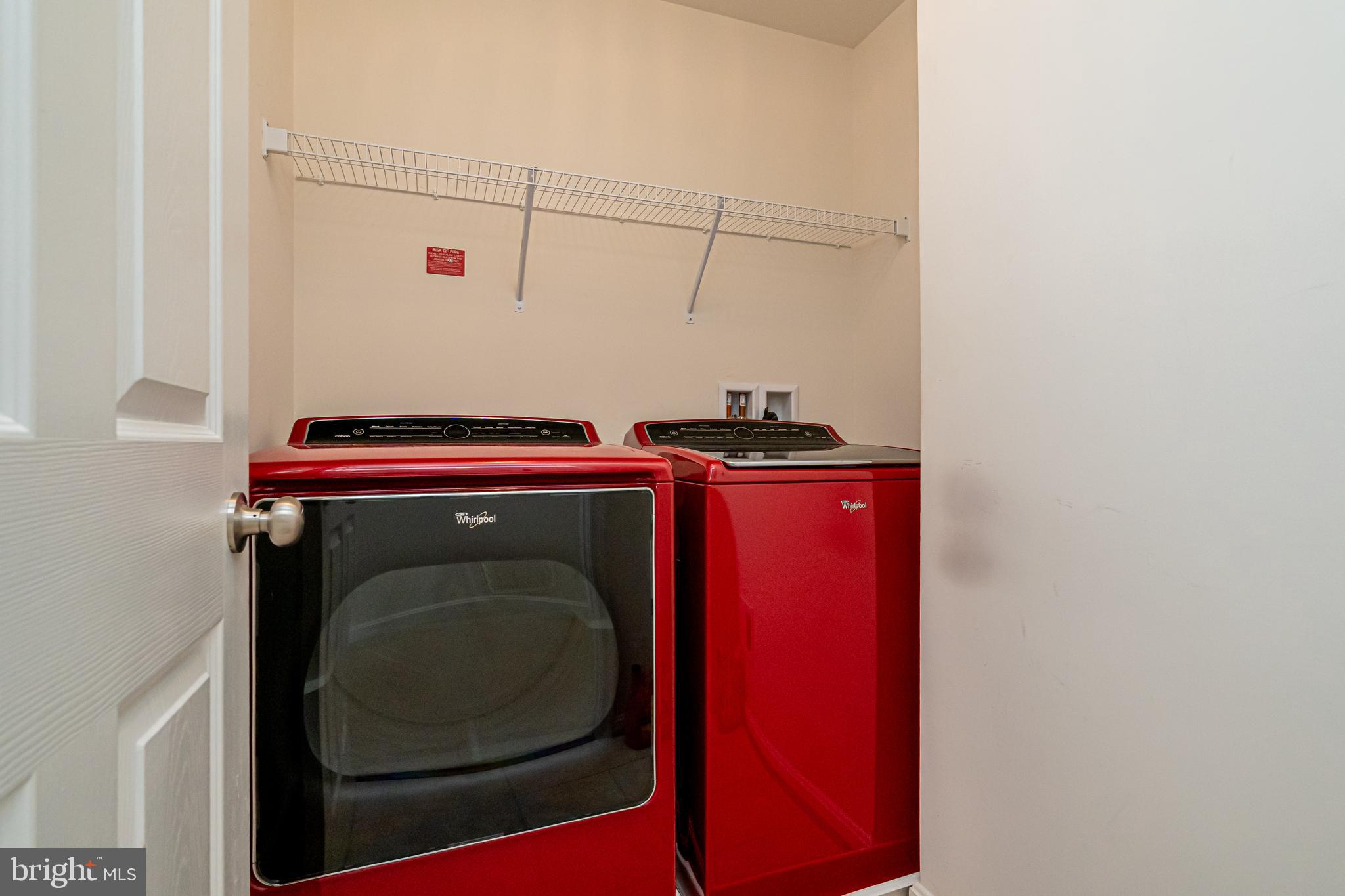 ALEXANDERS CHASE - Residential