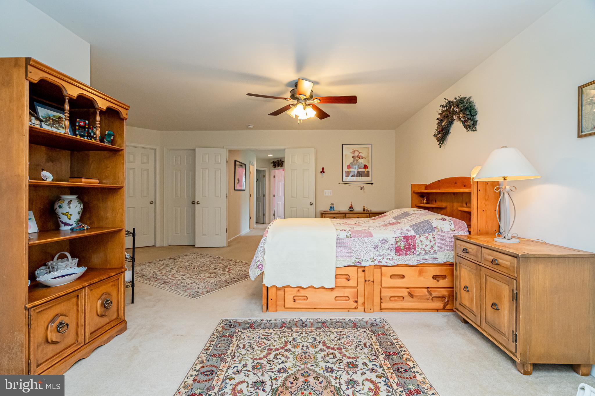 ALEXANDERS CHASE - Residential