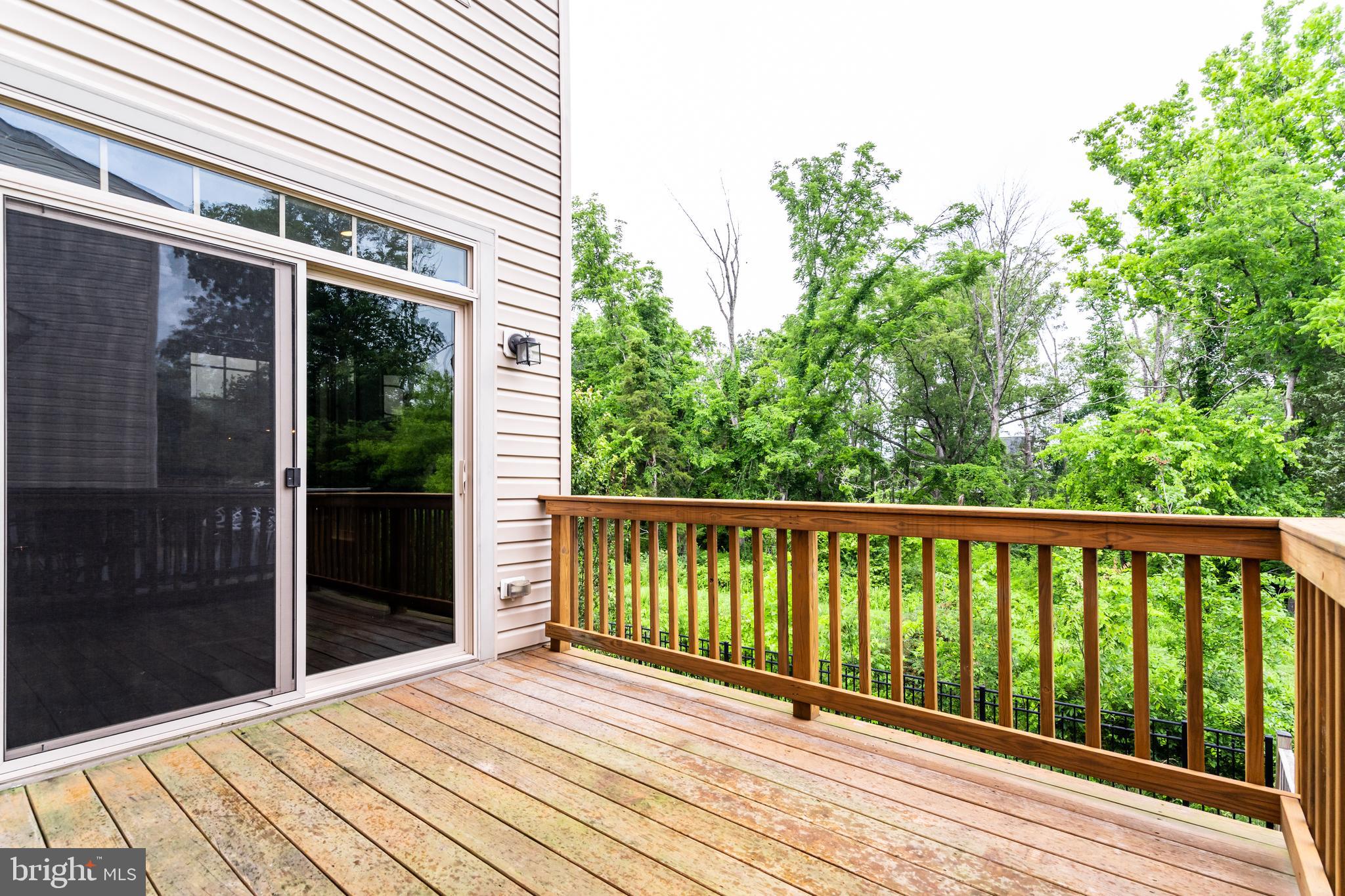 ALEXANDERS CHASE - Residential