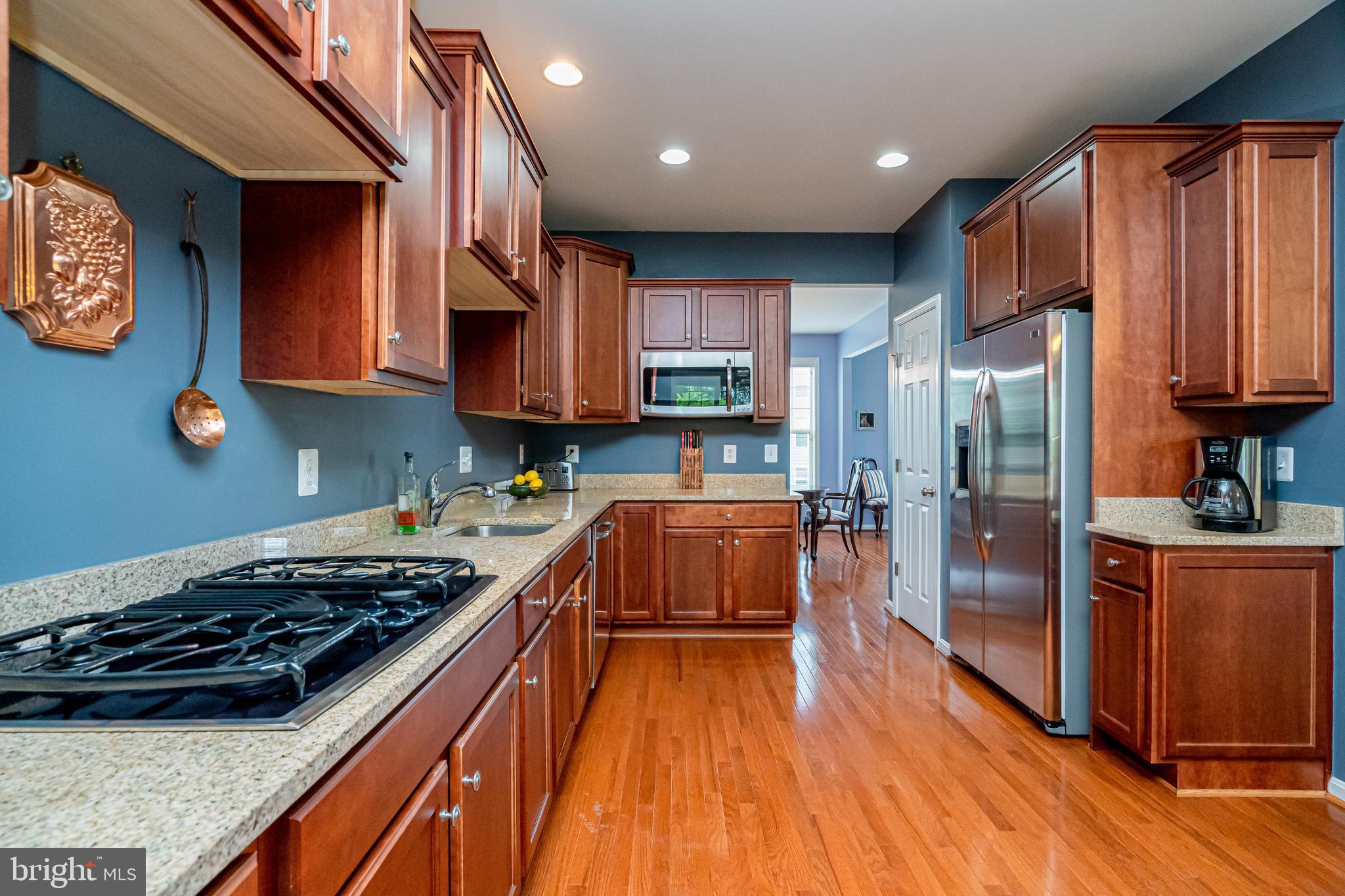 ALEXANDERS CHASE - Residential