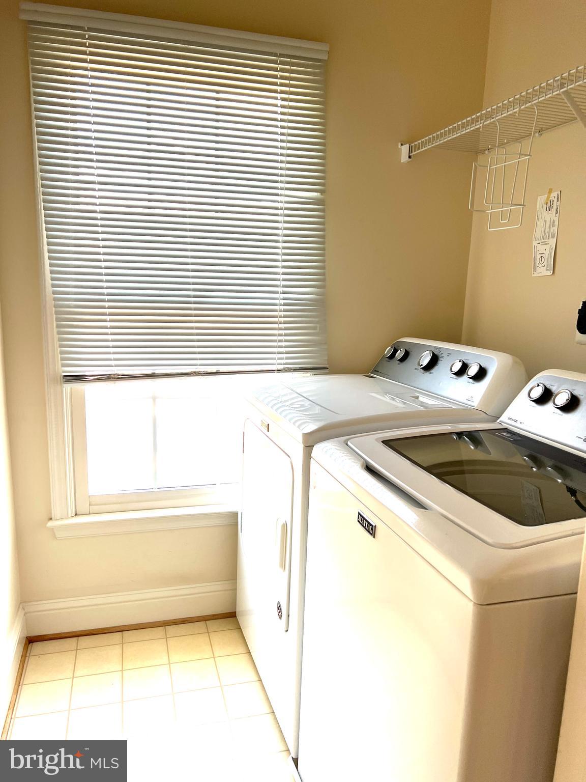 TOWER OAKS - Residential