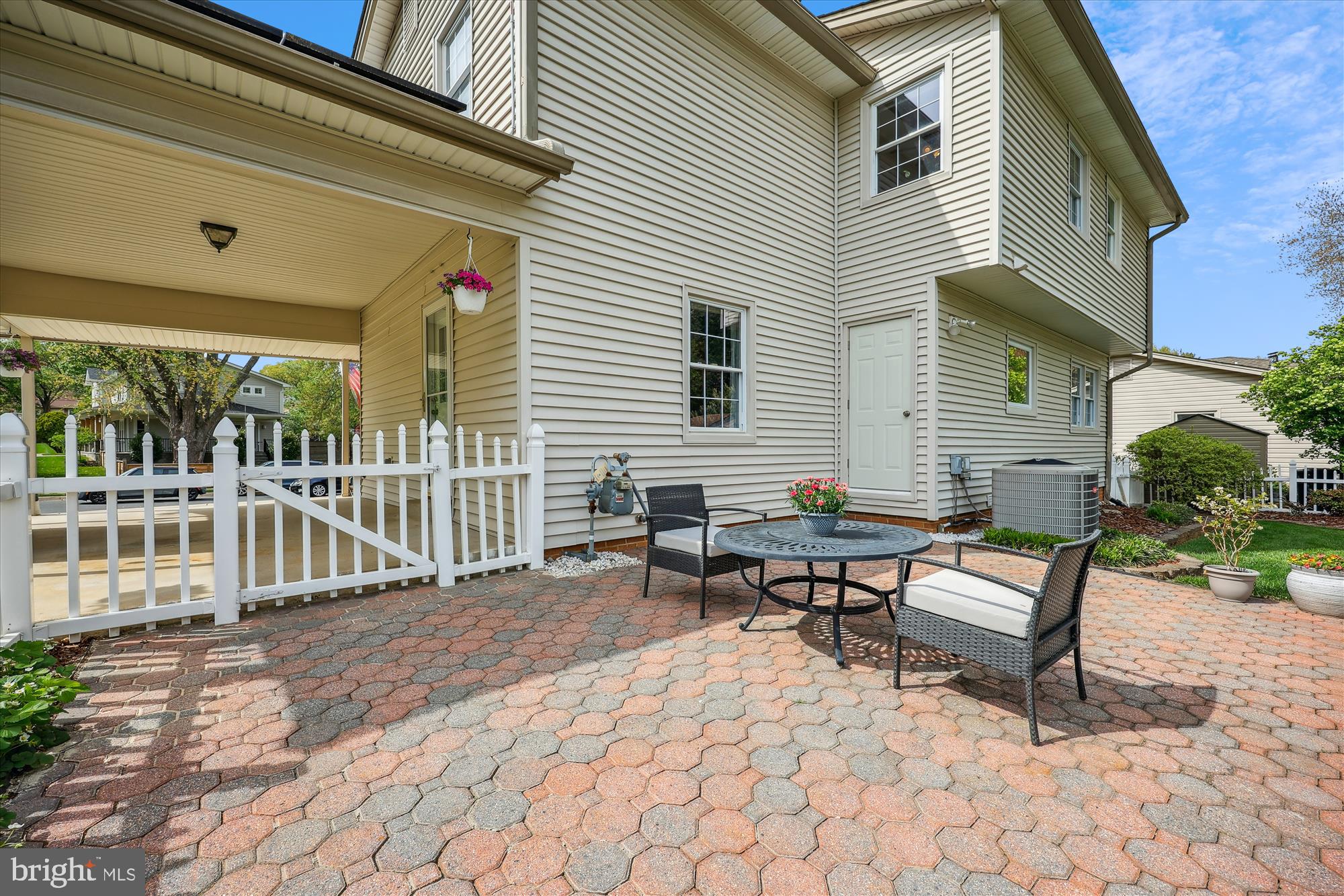 WEST RIDING - Residential