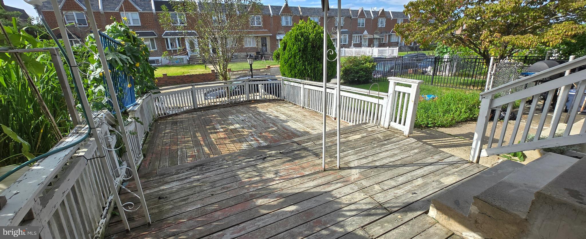 PHILADELPHIA (NORTHEAST) - Residential