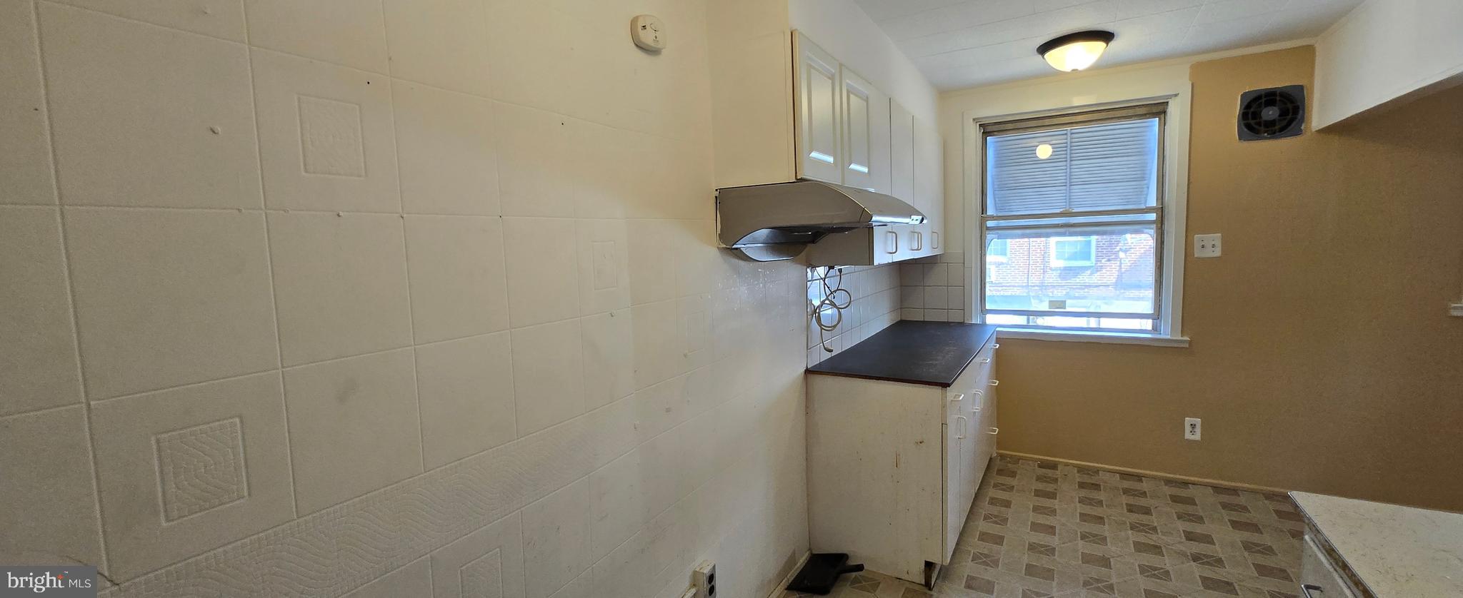 PHILADELPHIA (NORTHEAST) - Residential