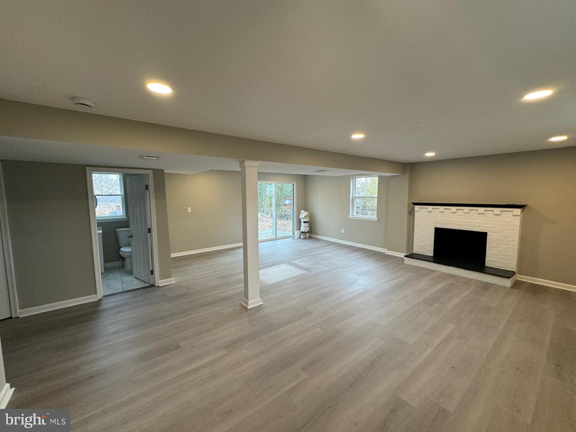 ANDREW HILLS - Residential