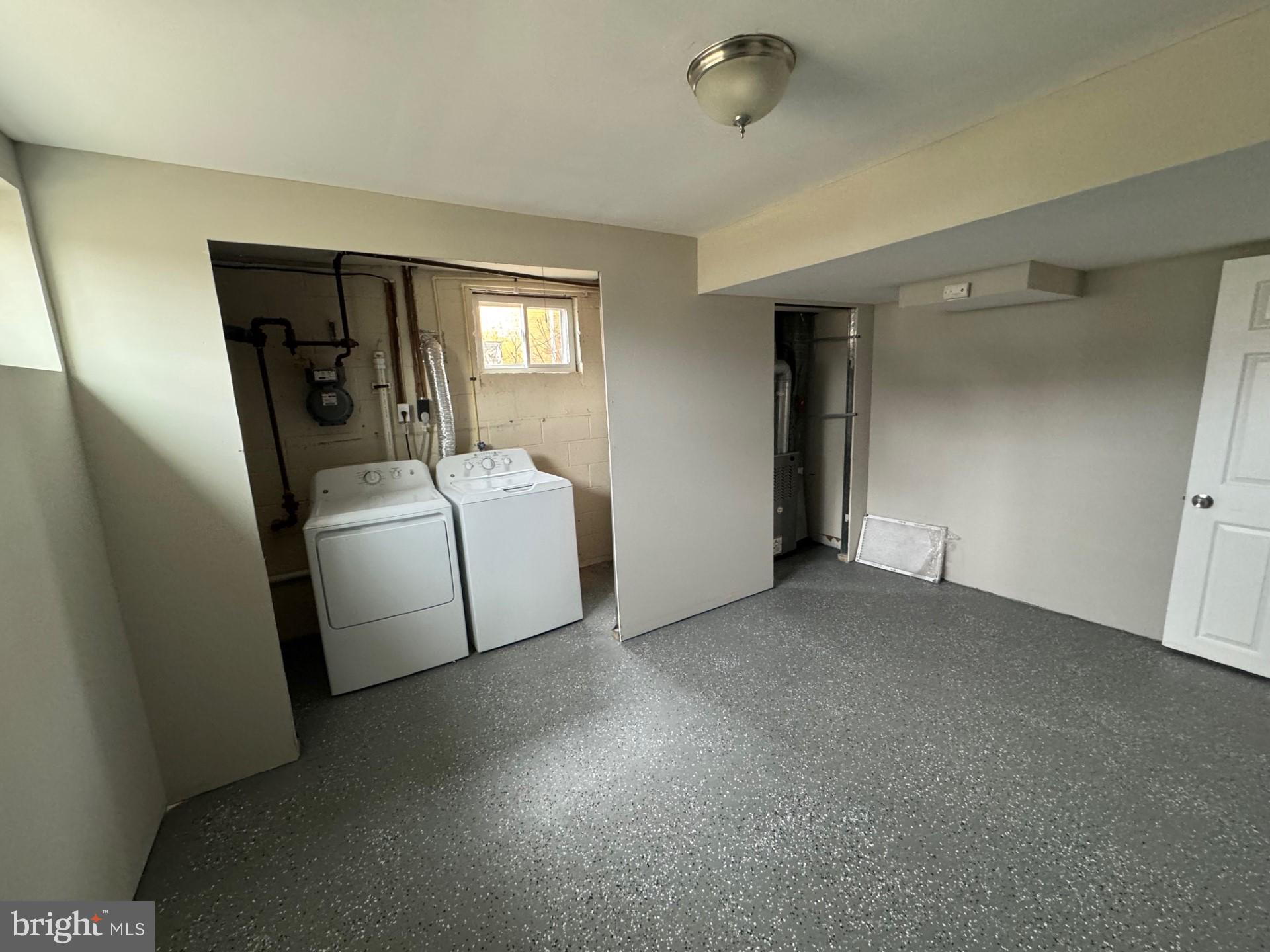 ANDREW HILLS - Residential