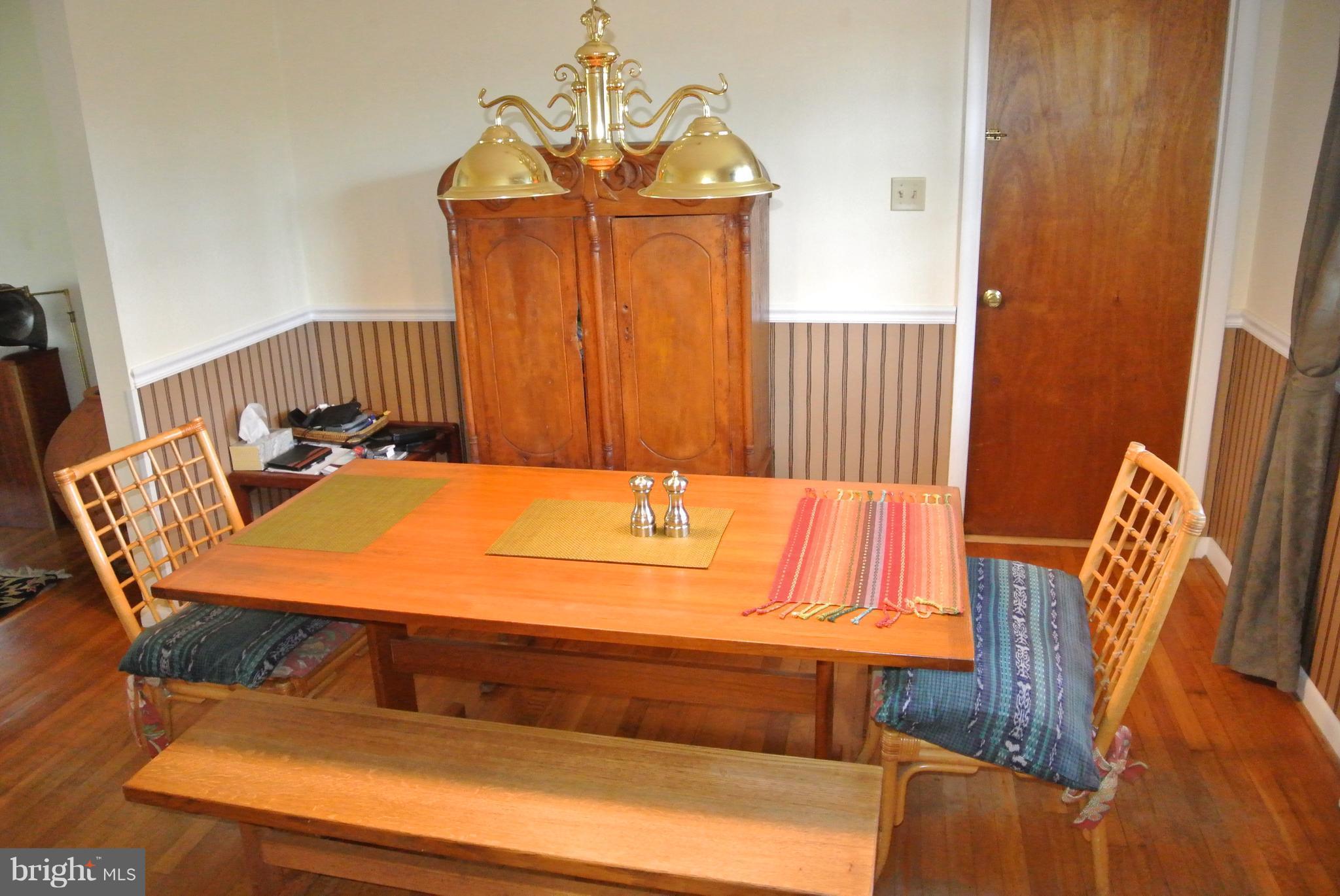 ROBIE MANOR SUB - Residential