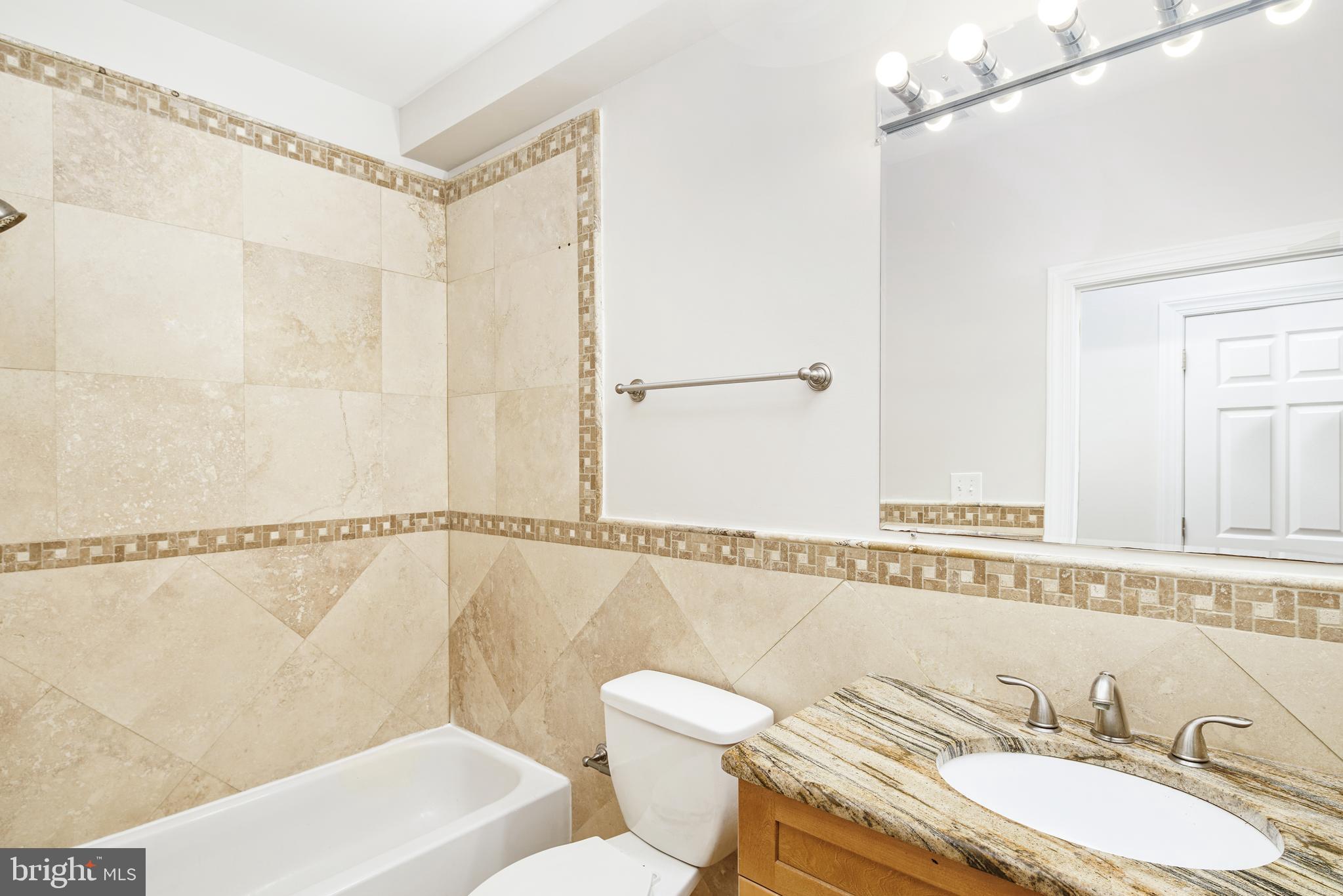 GRADUATE HOSPITAL - Residential Lease