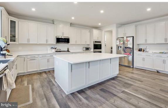 EMBREY MILL - Residential