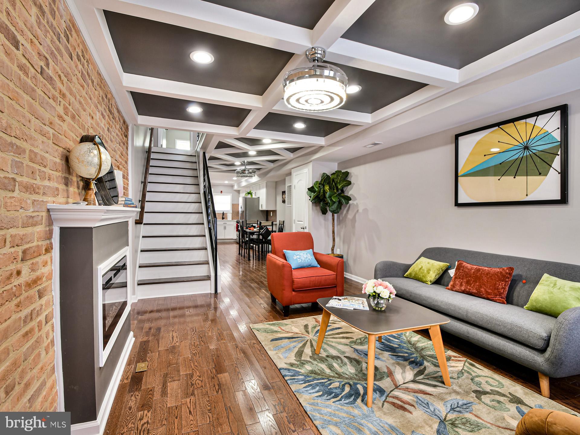 BROADWAY EAST - Residential