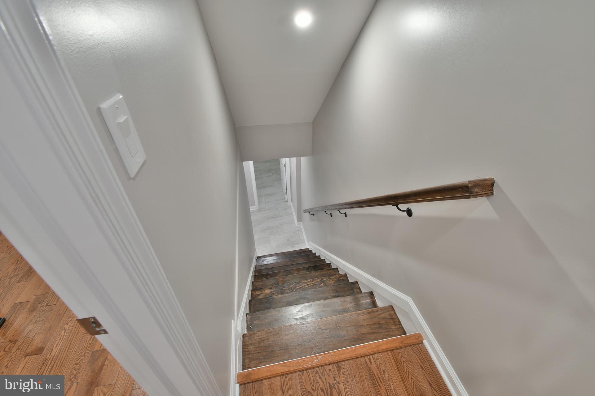 BROADWAY EAST - Residential