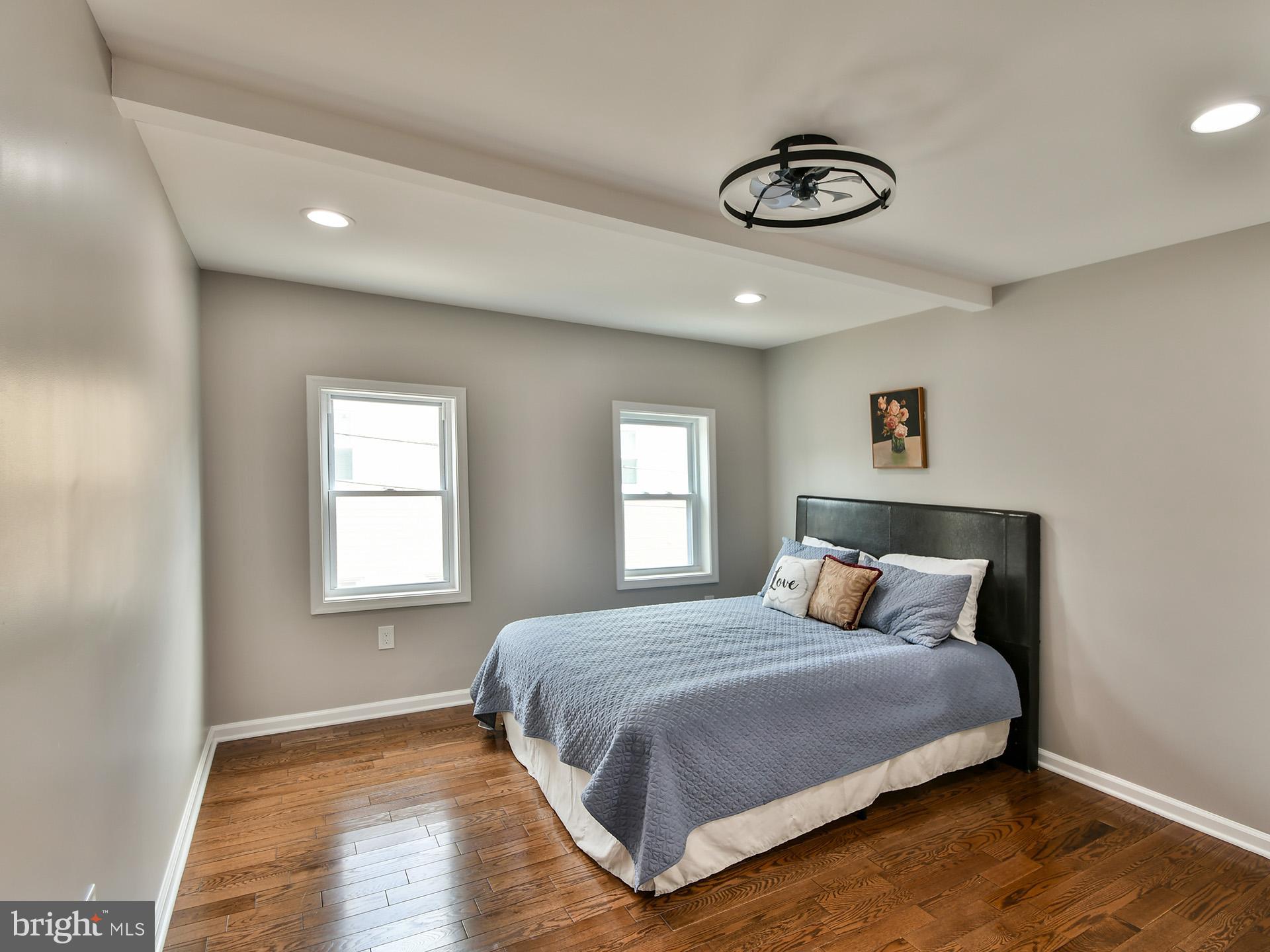 BROADWAY EAST - Residential