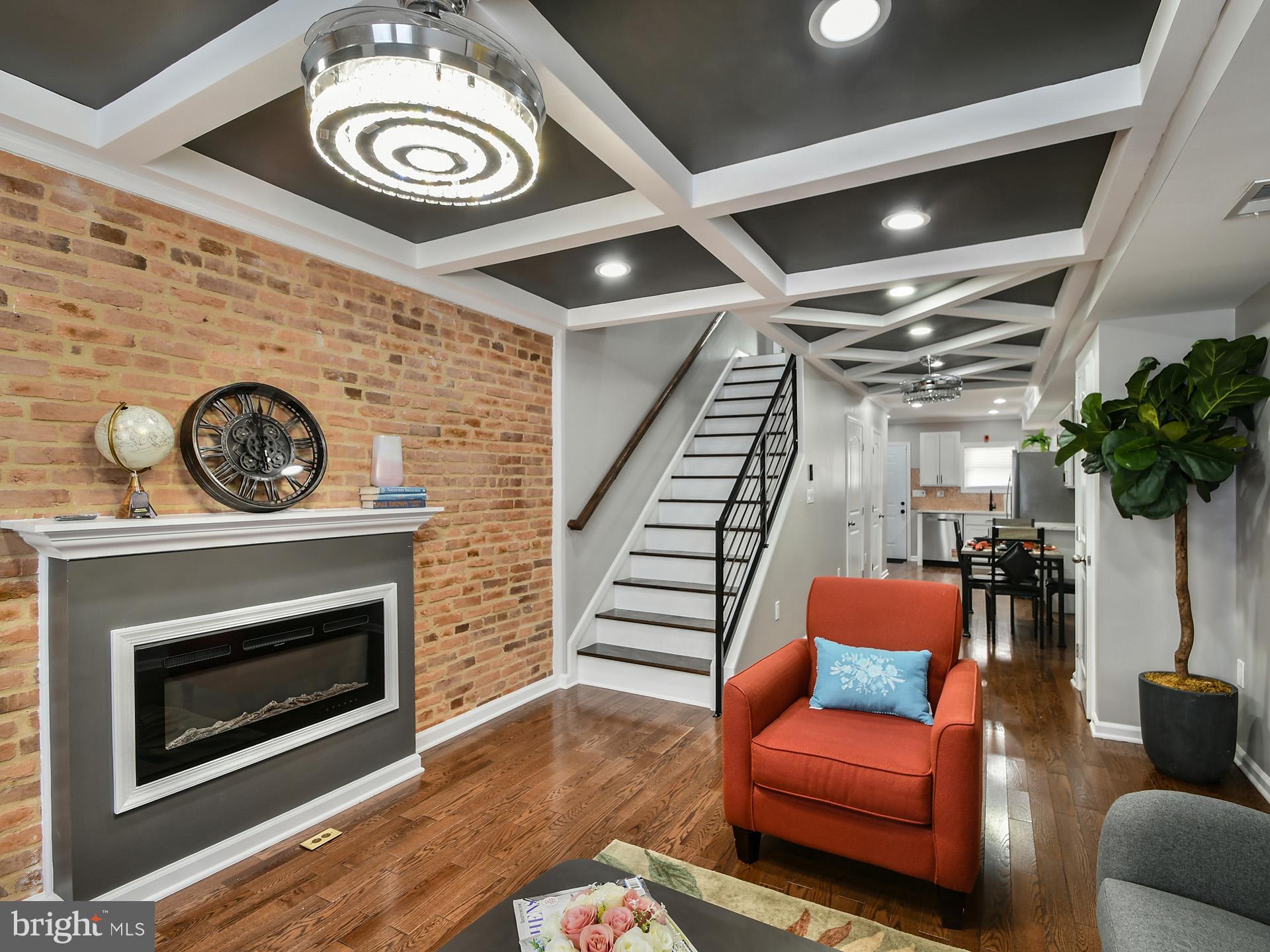 BROADWAY EAST - Residential