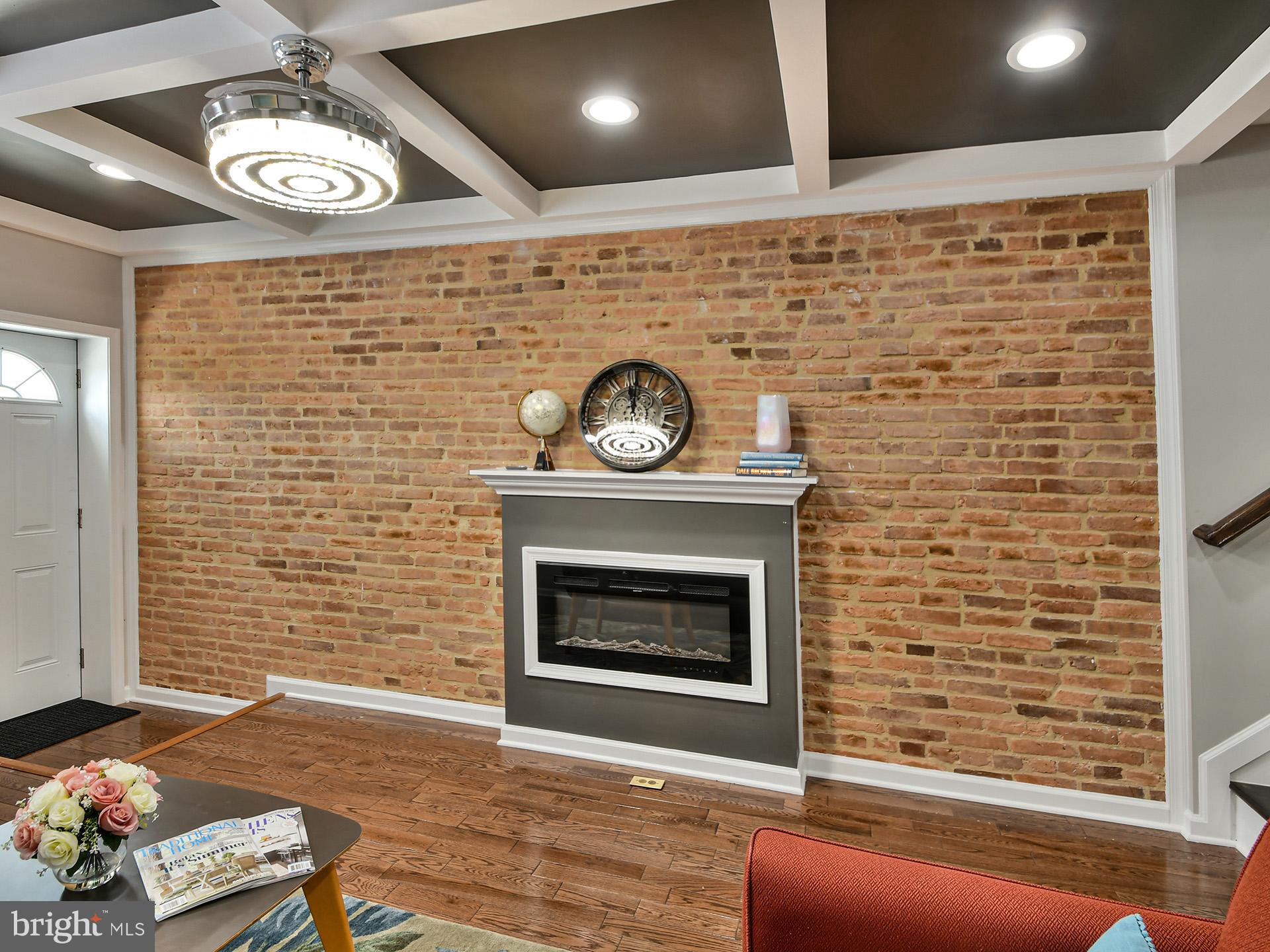 BROADWAY EAST - Residential