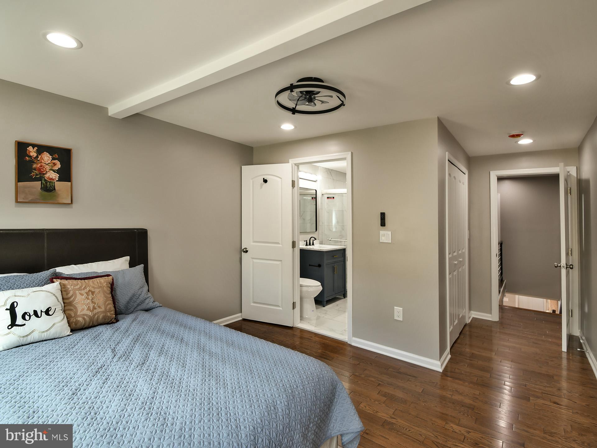 BROADWAY EAST - Residential