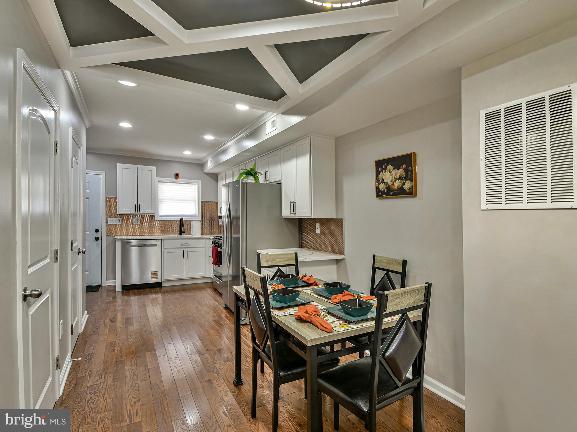 BROADWAY EAST - Residential