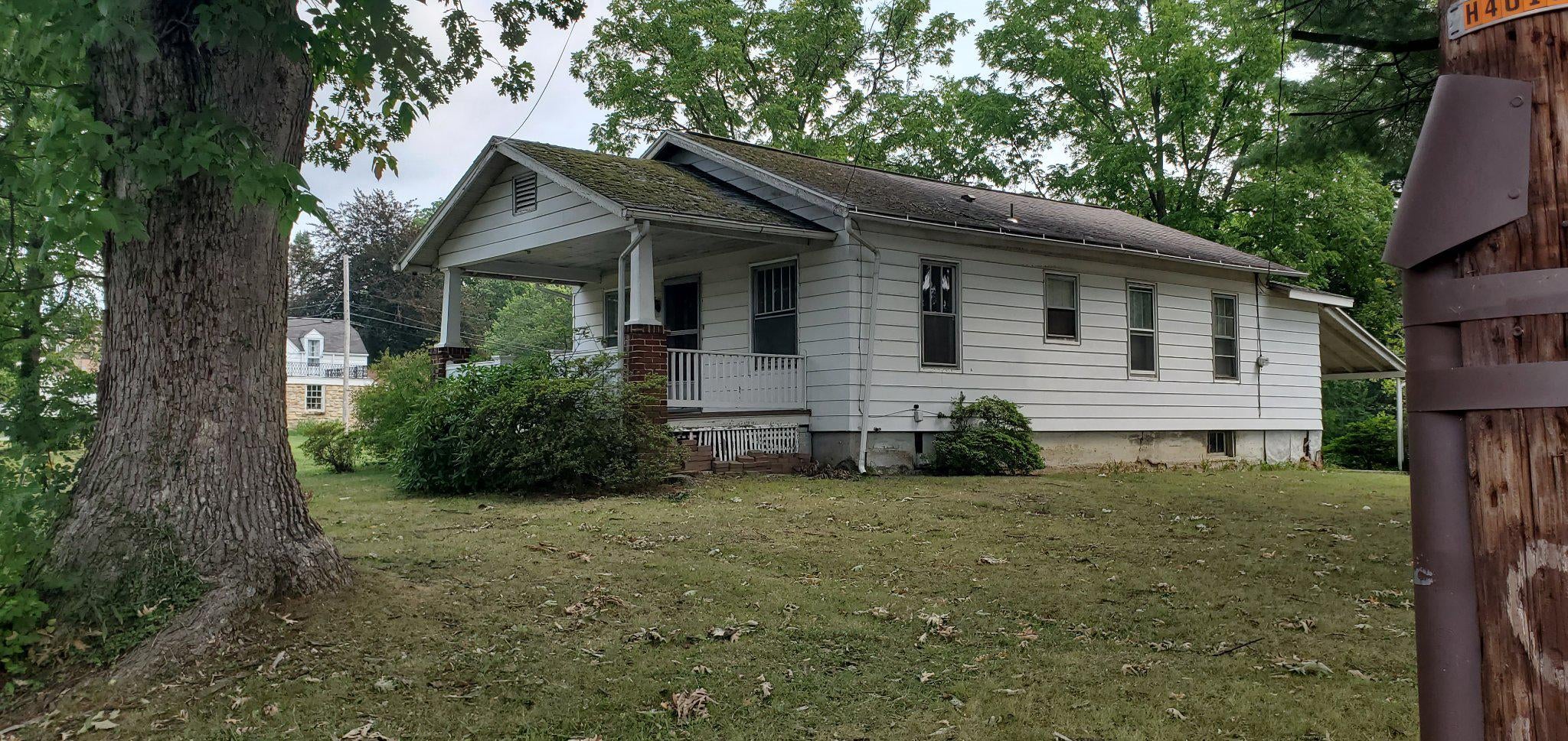 216 WOOD STREET