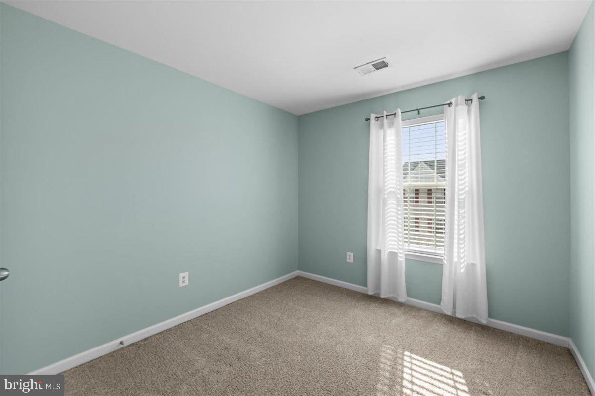 BROOKLAND MANOR - Residential