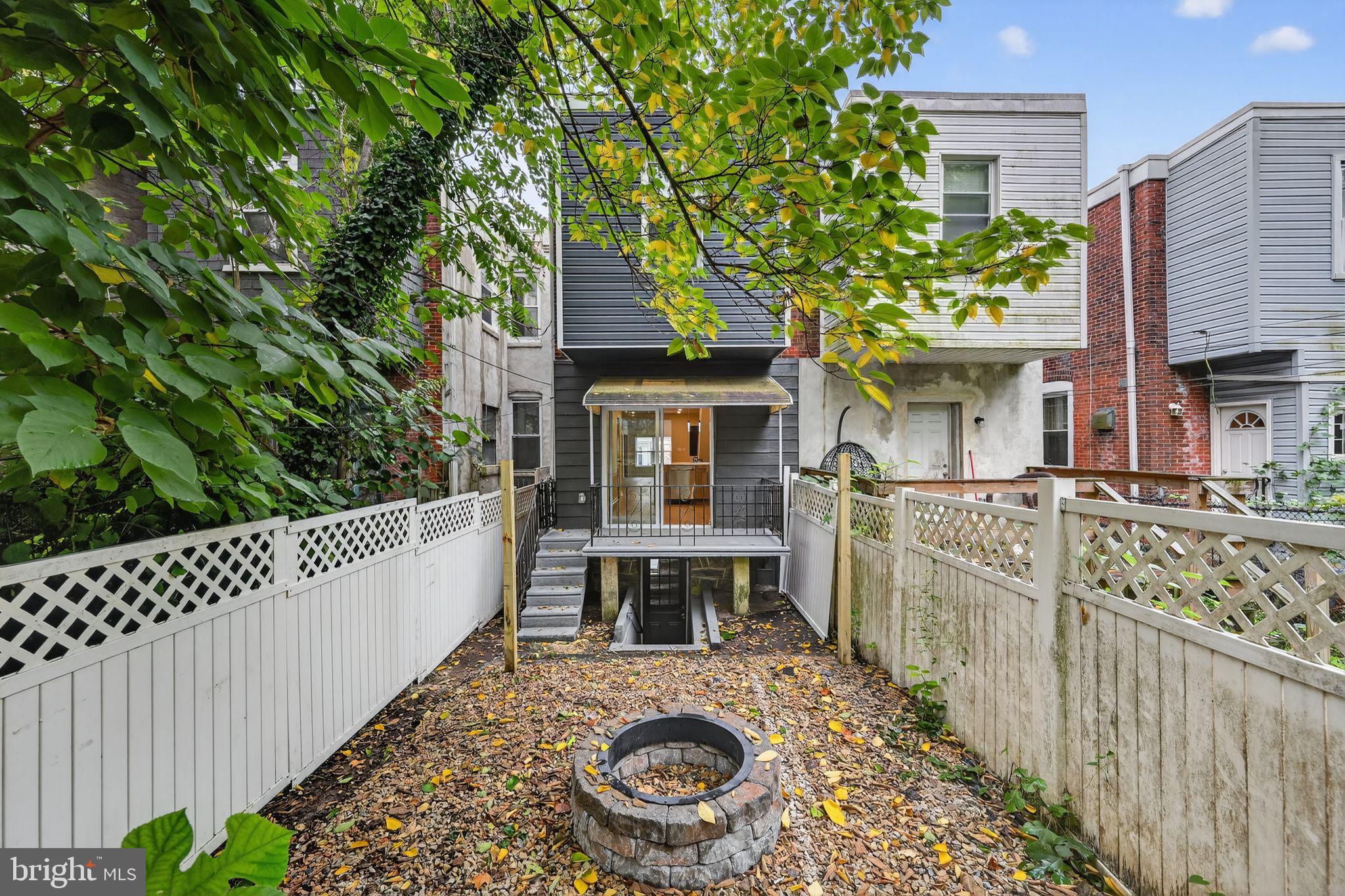 COBBS CREEK - Residential