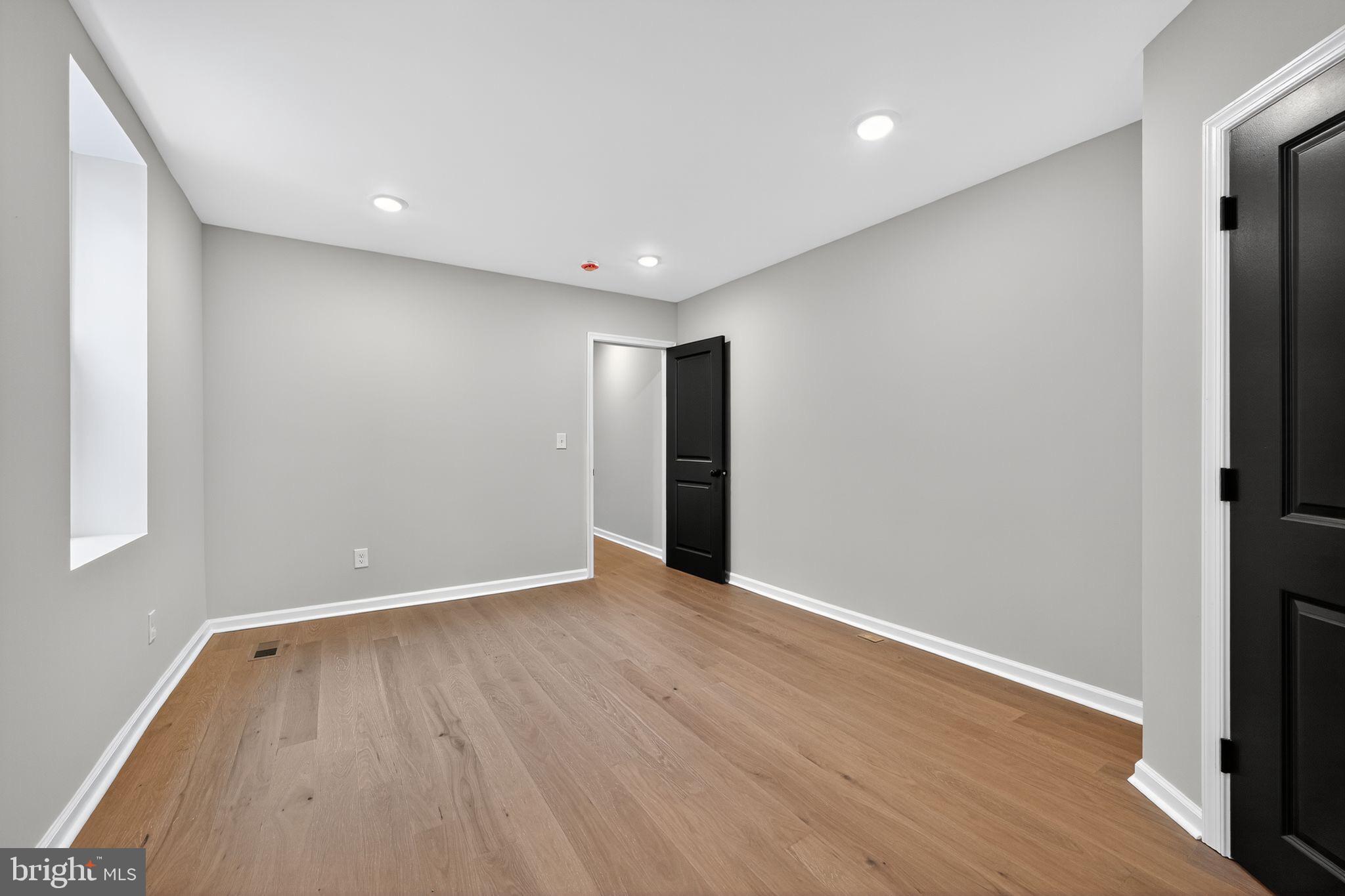 COBBS CREEK - Residential