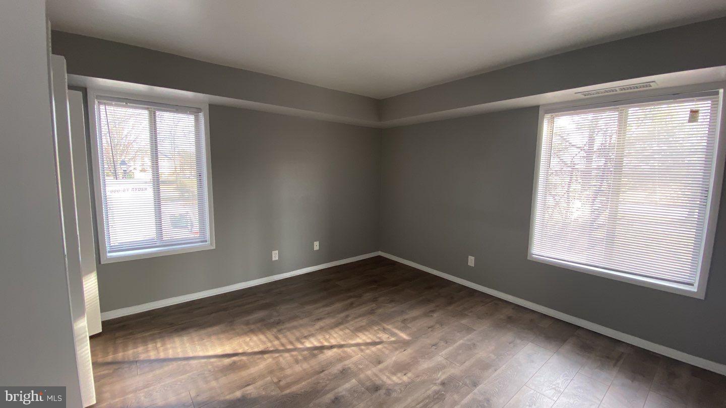 CONCORD HOUSE CONDOMINIUMS - Residential Lease