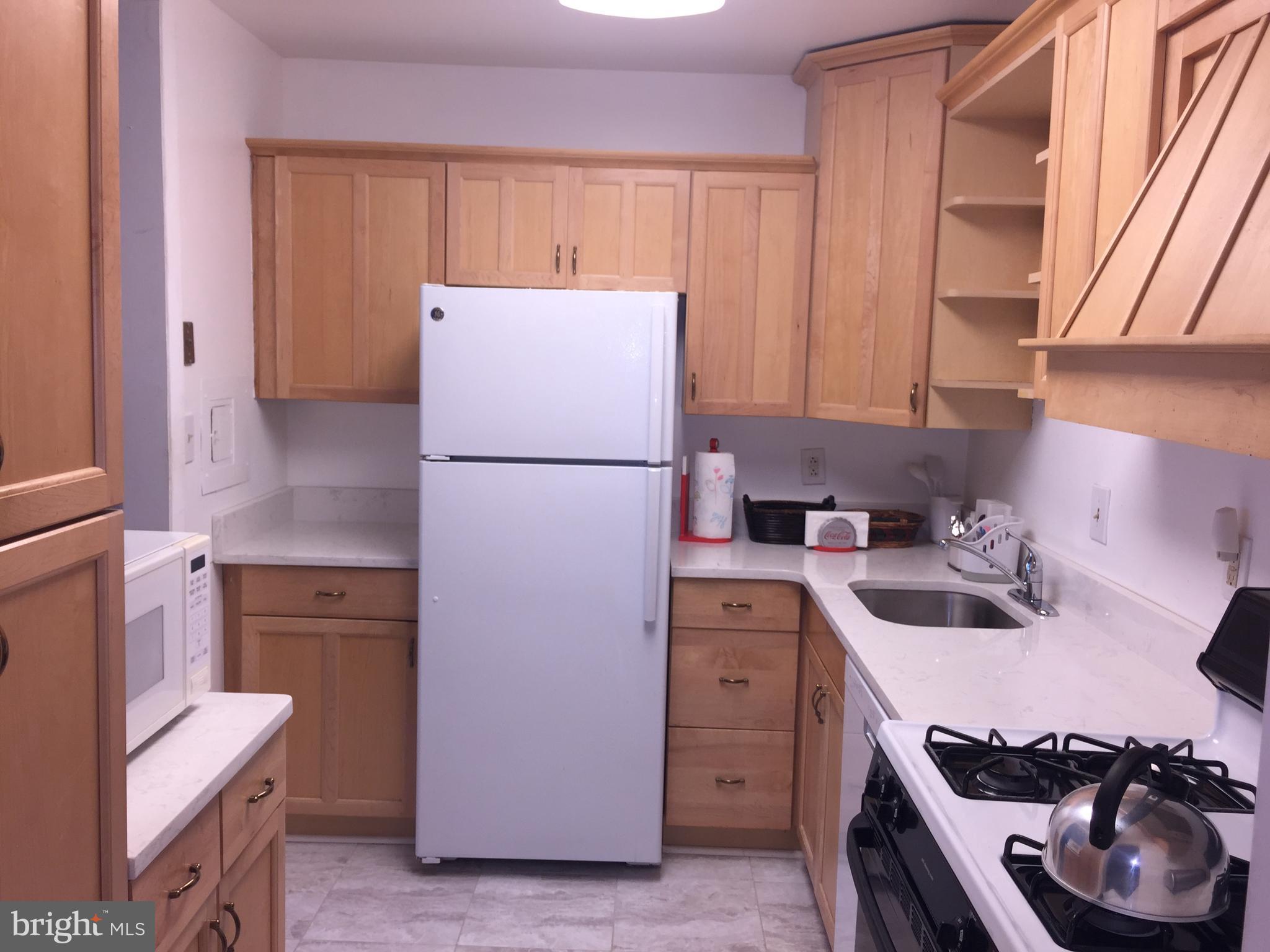 VILLAGE OF WILDE LAKE - Residential