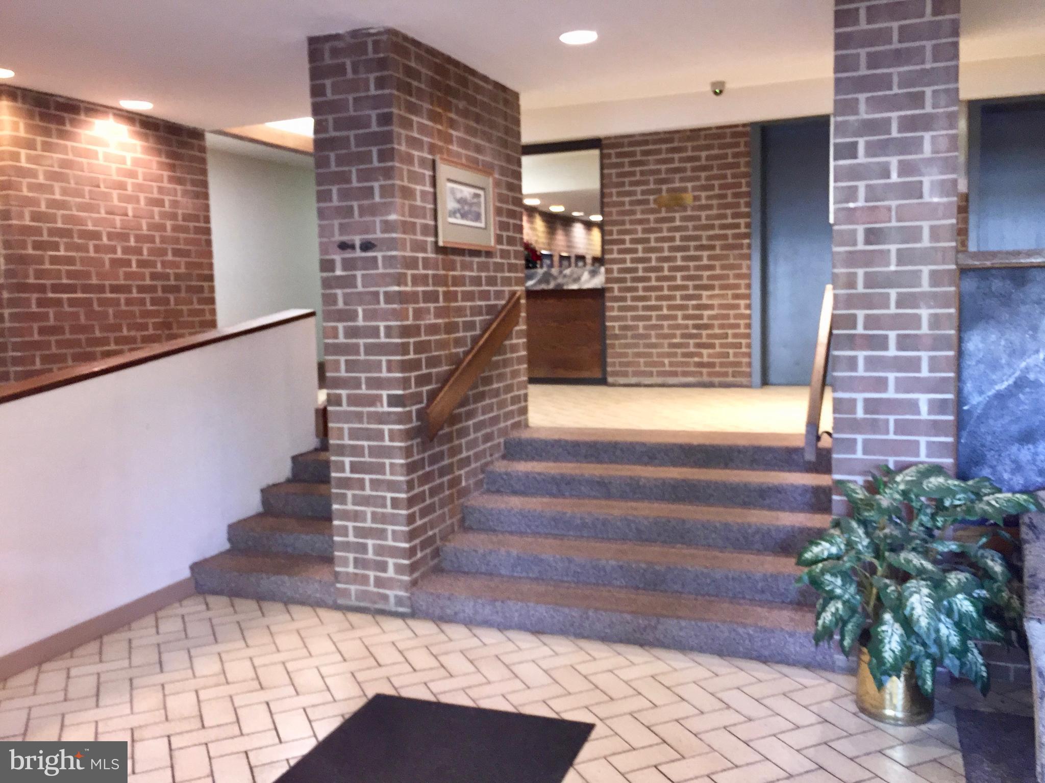 VILLAGE OF WILDE LAKE - Residential