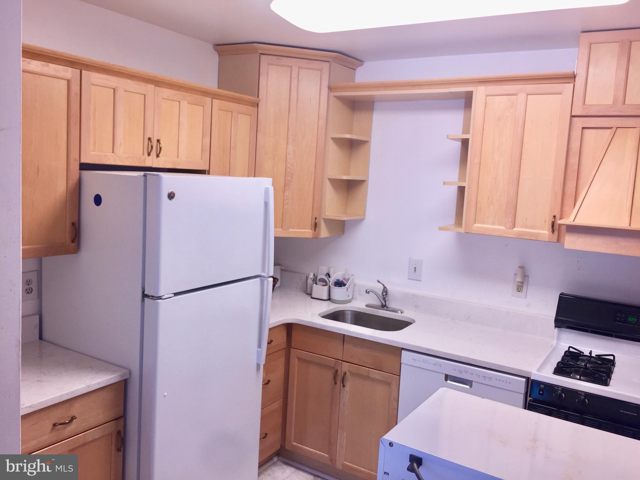 VILLAGE OF WILDE LAKE - Residential