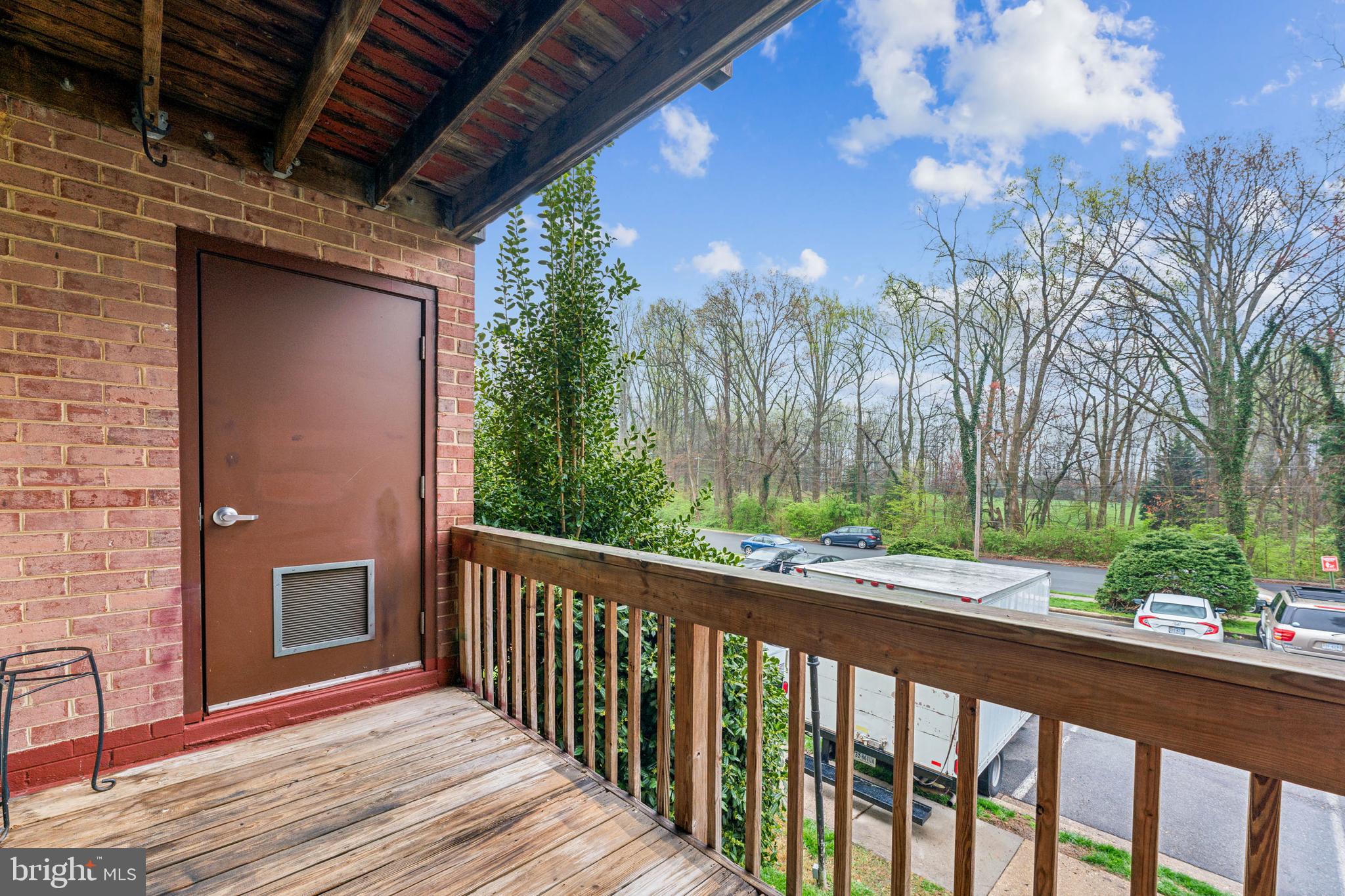 FAIRFAX WEST CONDOS - Residential Lease