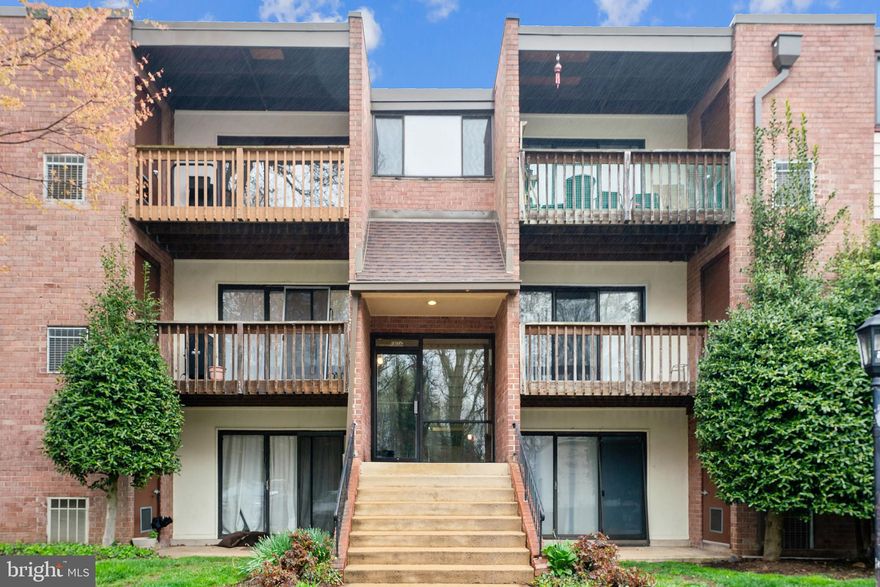 The apt is currently tenant occupied, the current lease ends 4/30/2025. Sun filed bright open floor plan 2nd floor unit with private balcony. 2 bedrooms with spacious closet and one full bathroom. Completely renovated all new stainless steel appliances, paint, LVT flooring, bathroom, and kitchen with a granite countertop in 2019. Extra storage and a laundry room are in the building's basement. This prime location is minutes away from the Q-bus and Vienna station. Minutes to George Mason University, EagleBank Arena, Giant Food, Aldi, Amazon Fresh, Providence Park, Fair Oaks Mall, and Fair Lakes Shopping Center. All utilities(gas, electricity, water, trash, recycling) are included in the rent. tenant only pays for internet and cable, tenant insurance. 1 reserved parking space #126 and lots of visitors and street parking spots. All adults 18+ must apply, $49.99/person.