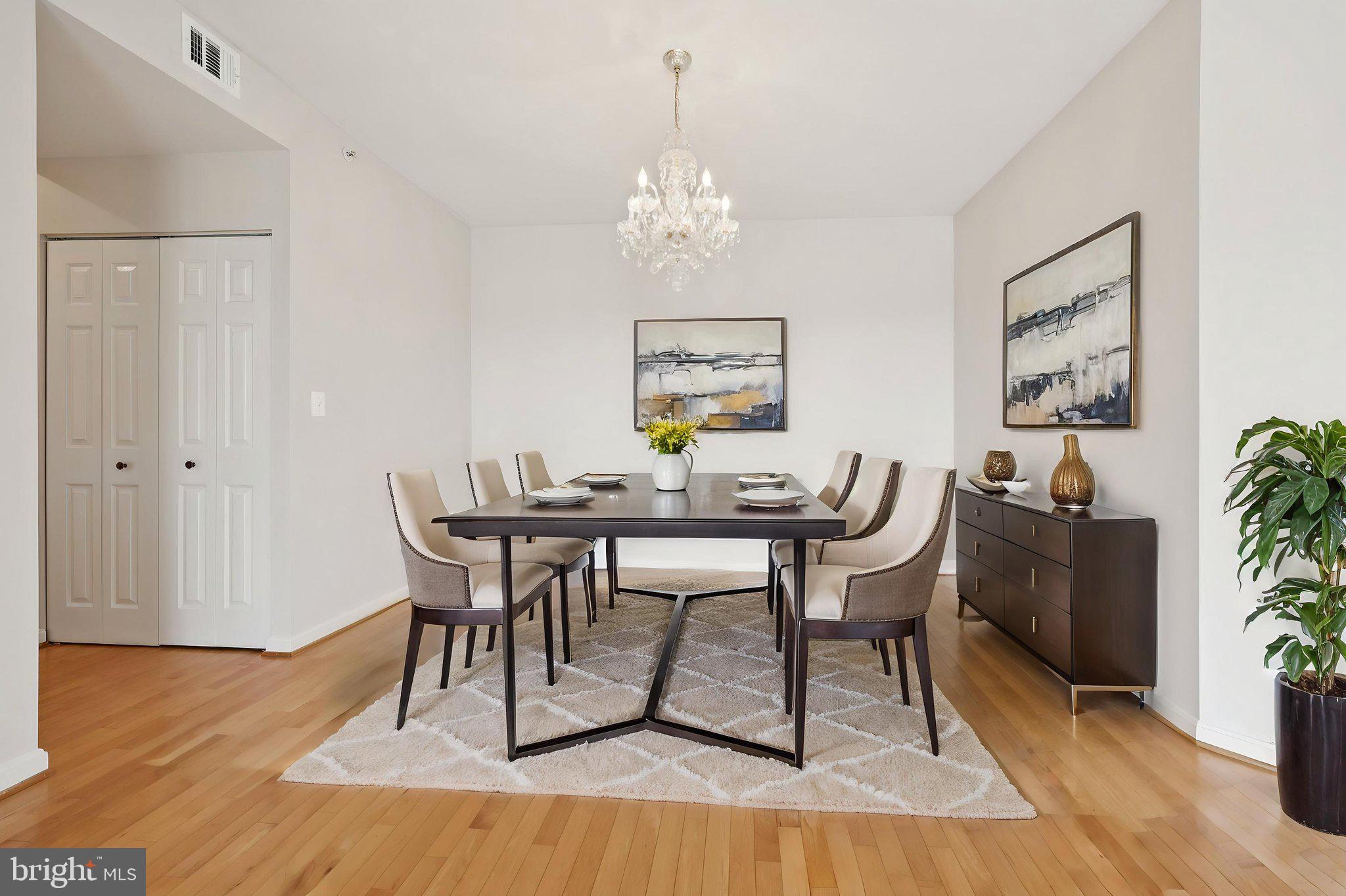 LANSDOWNE WOODS LEISURE WORLD - Residential