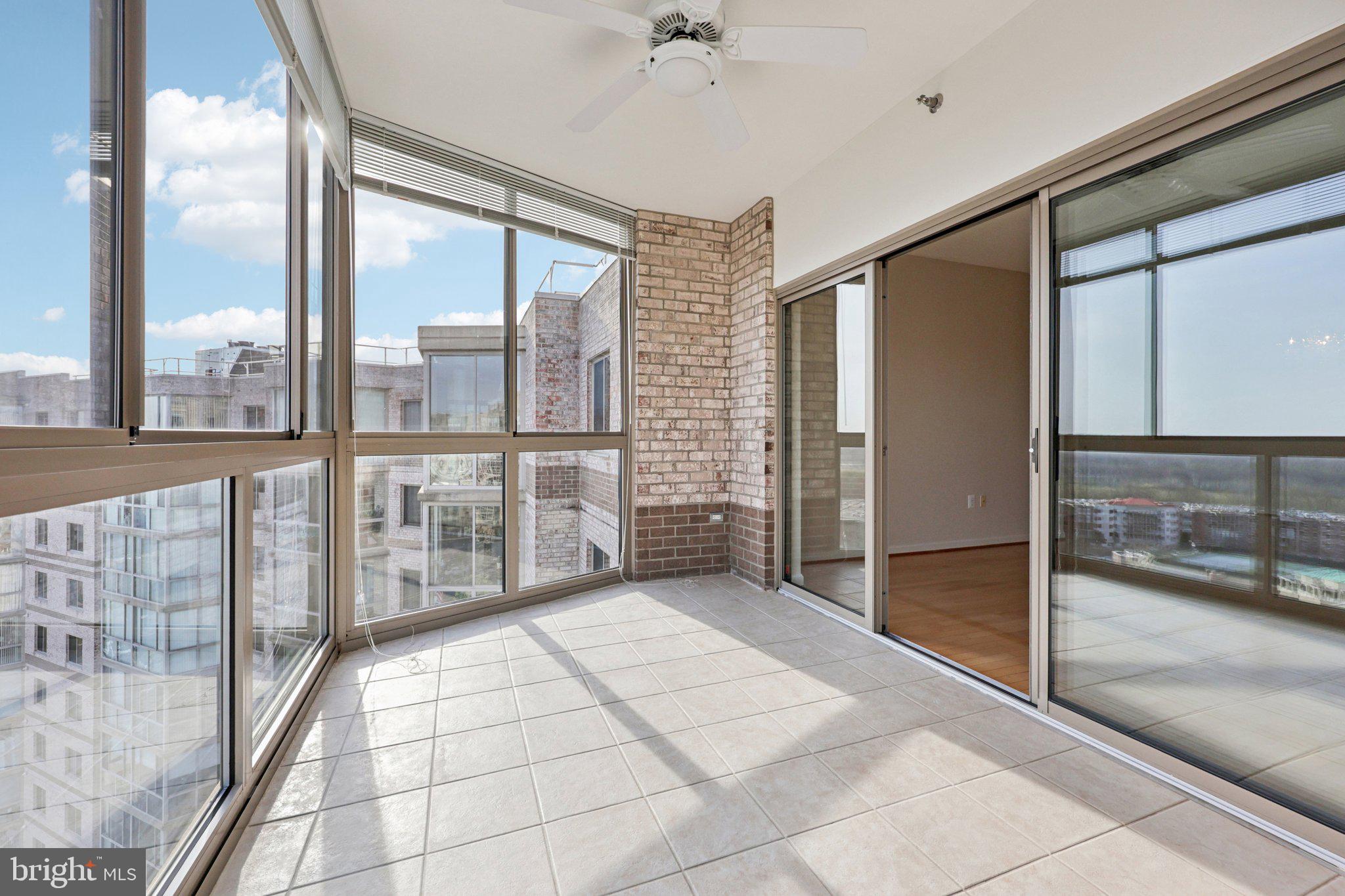 LANSDOWNE WOODS LEISURE WORLD - Residential