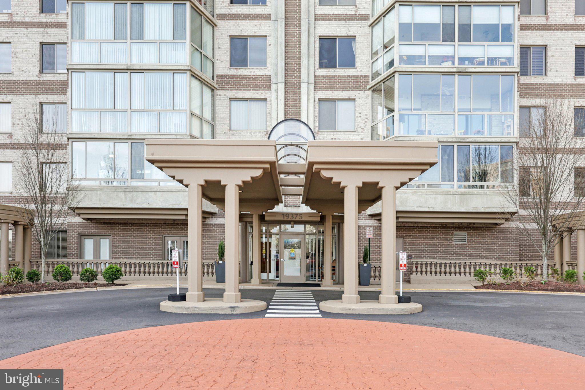 LANSDOWNE WOODS LEISURE WORLD - Residential