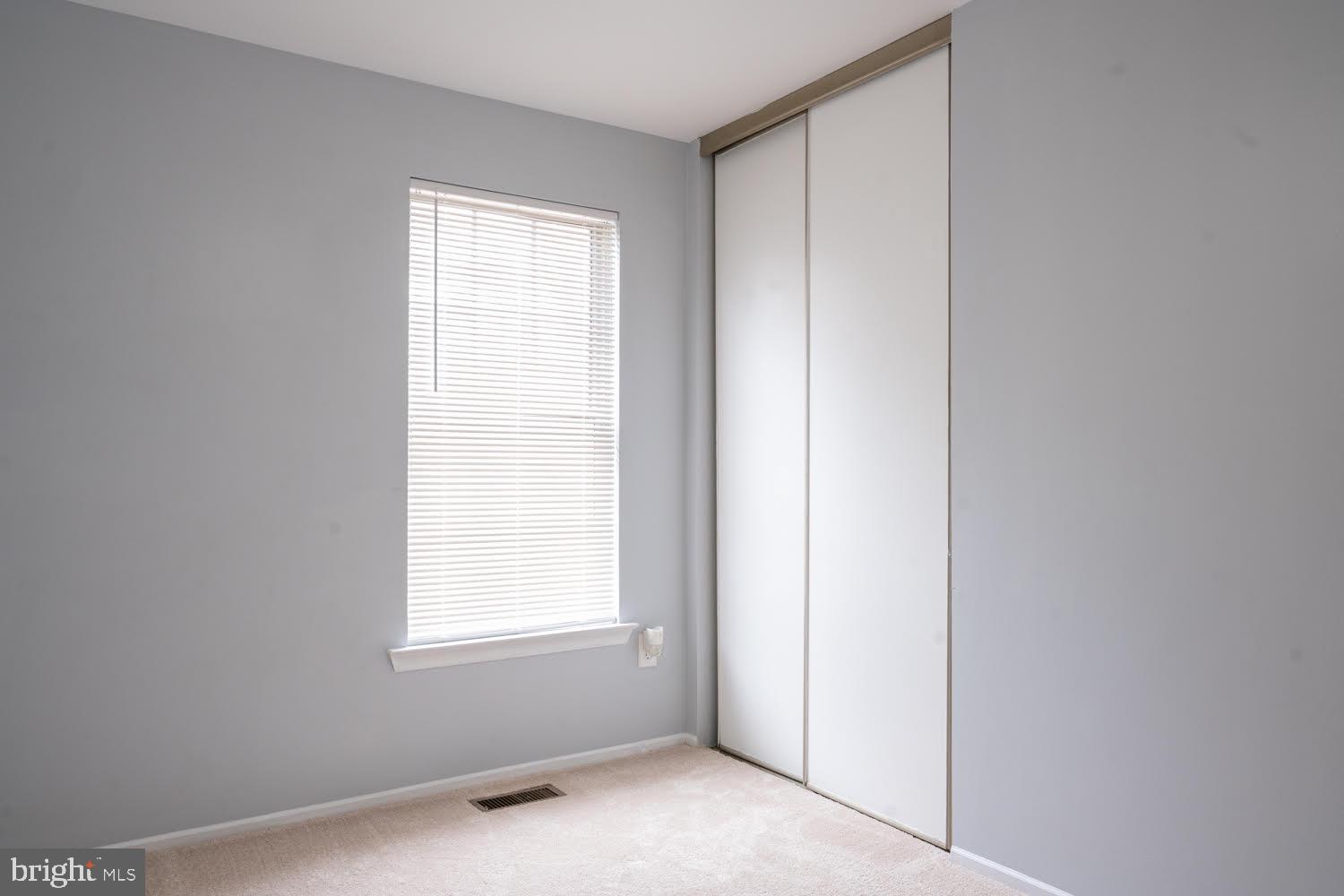 BURKE CENTRE - Residential