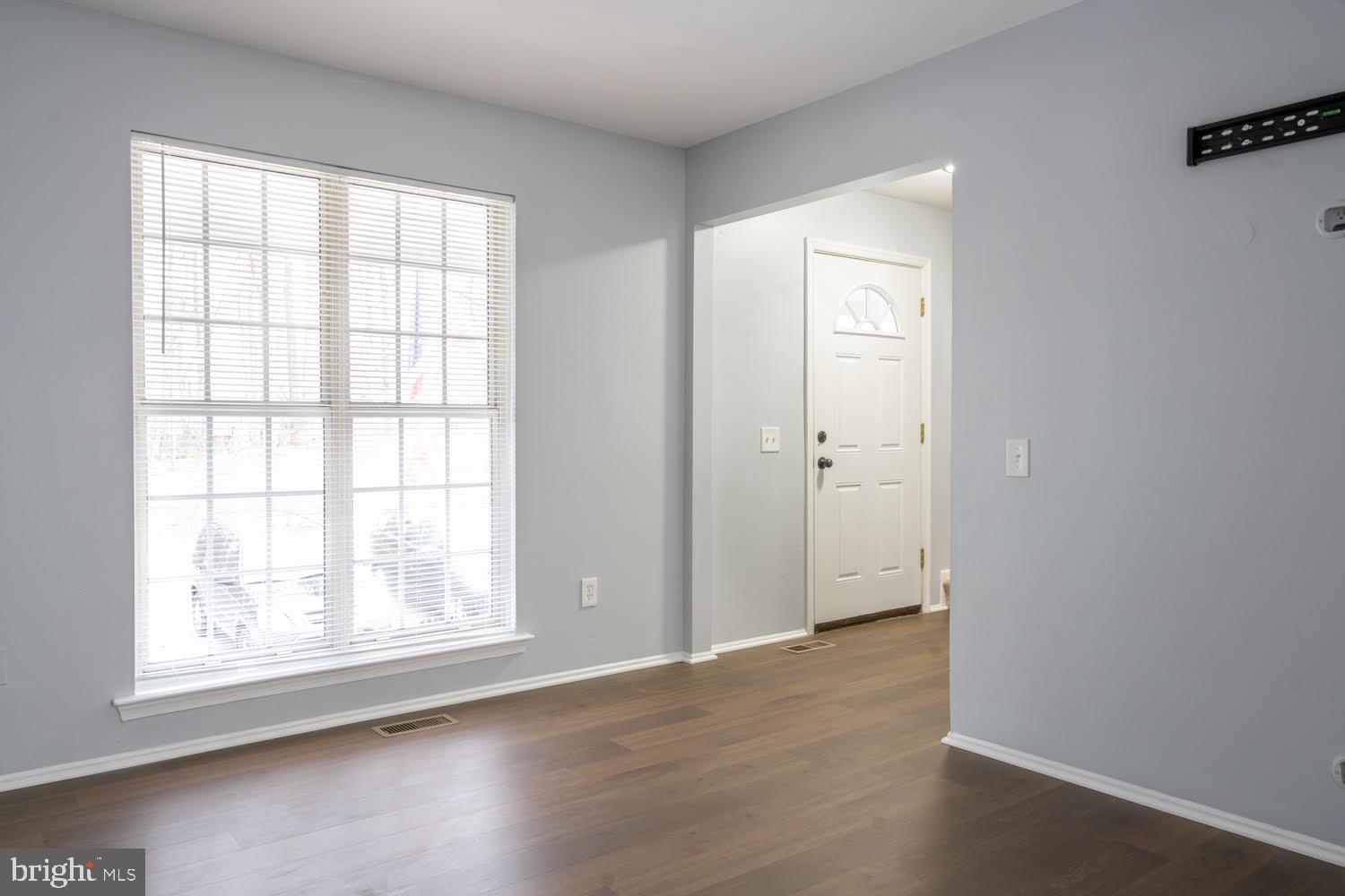 BURKE CENTRE - Residential