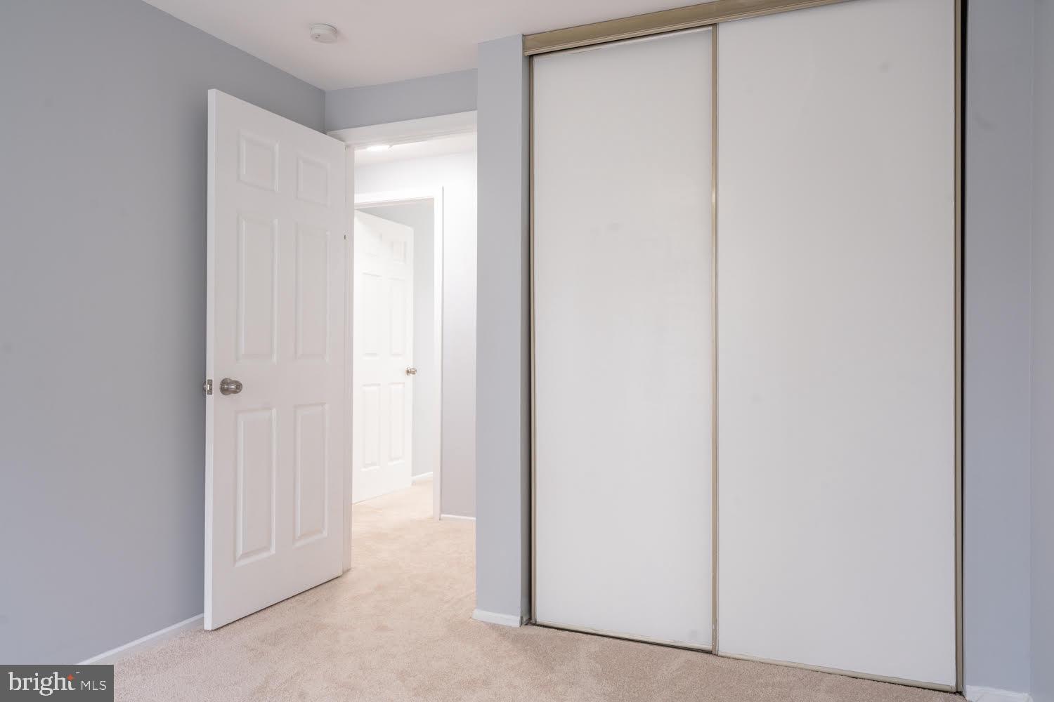 BURKE CENTRE - Residential