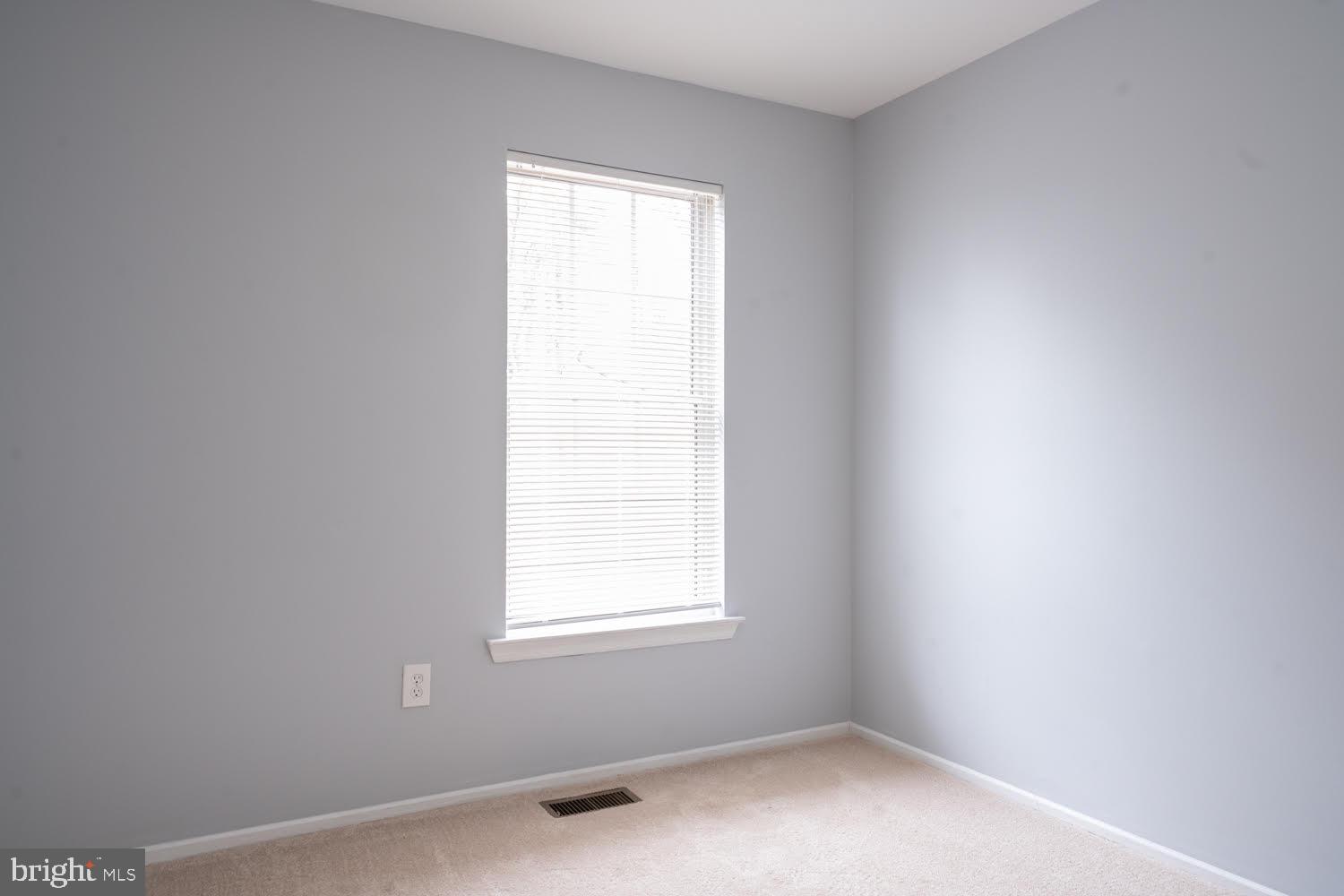 BURKE CENTRE - Residential